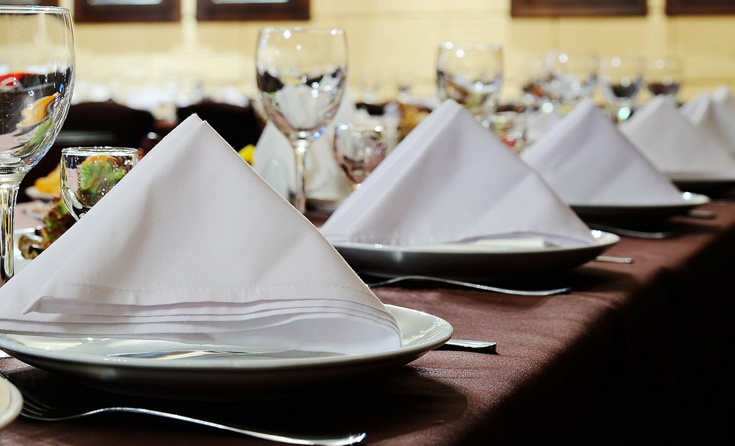 96 Pieces White Dinner Napkins for Banquets & Restaurants, Commercial Grade 100% Polyester with Soft Cotton Touch, 20"x20", Made in USA, Priced Bulk Packing