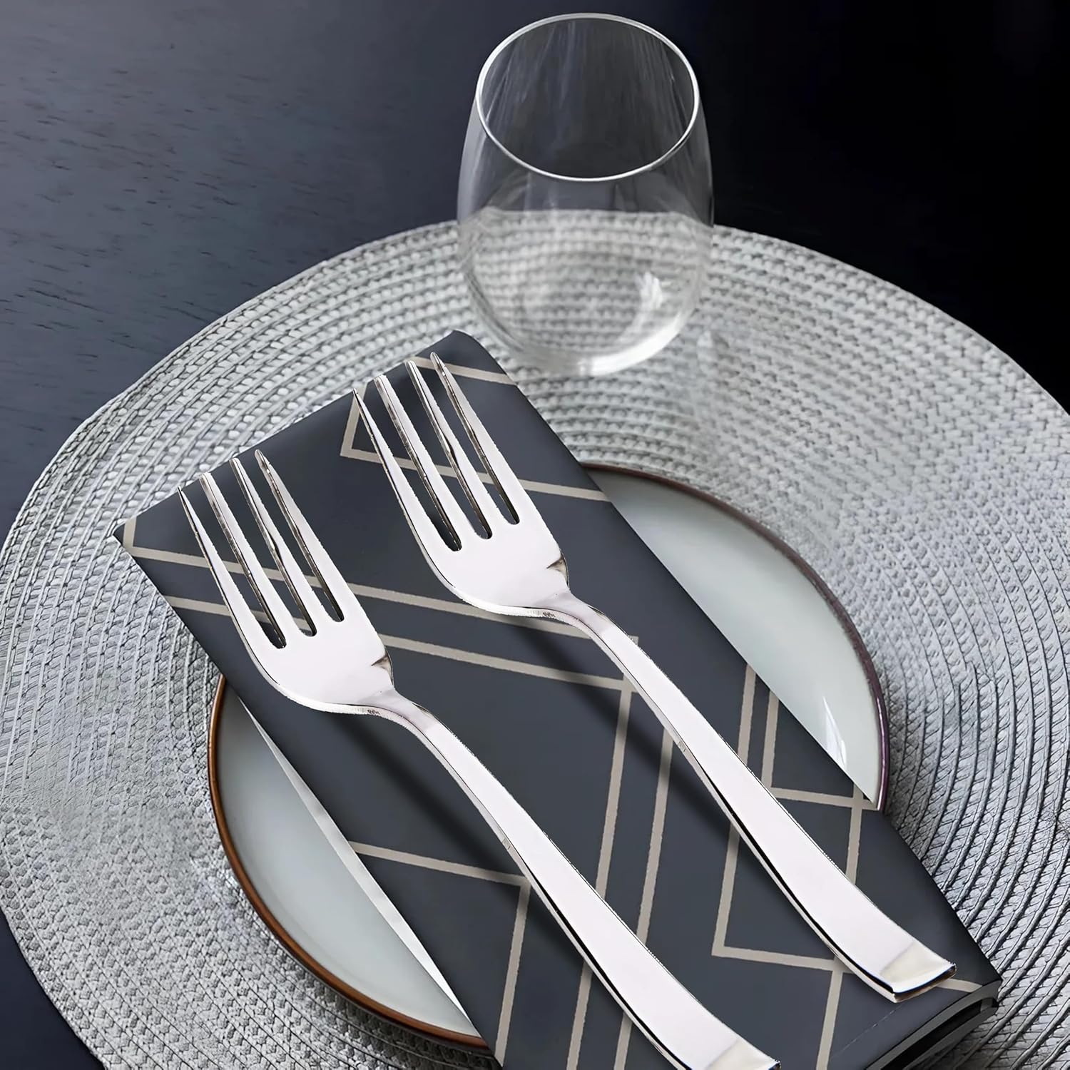 12 Pieces Stainless Steel Dinner Forks Set for Home & Kitchen, 15.5 cm Long, Fruit Fork for Dining Table, Dining Tableware Cutlery Set, Silver