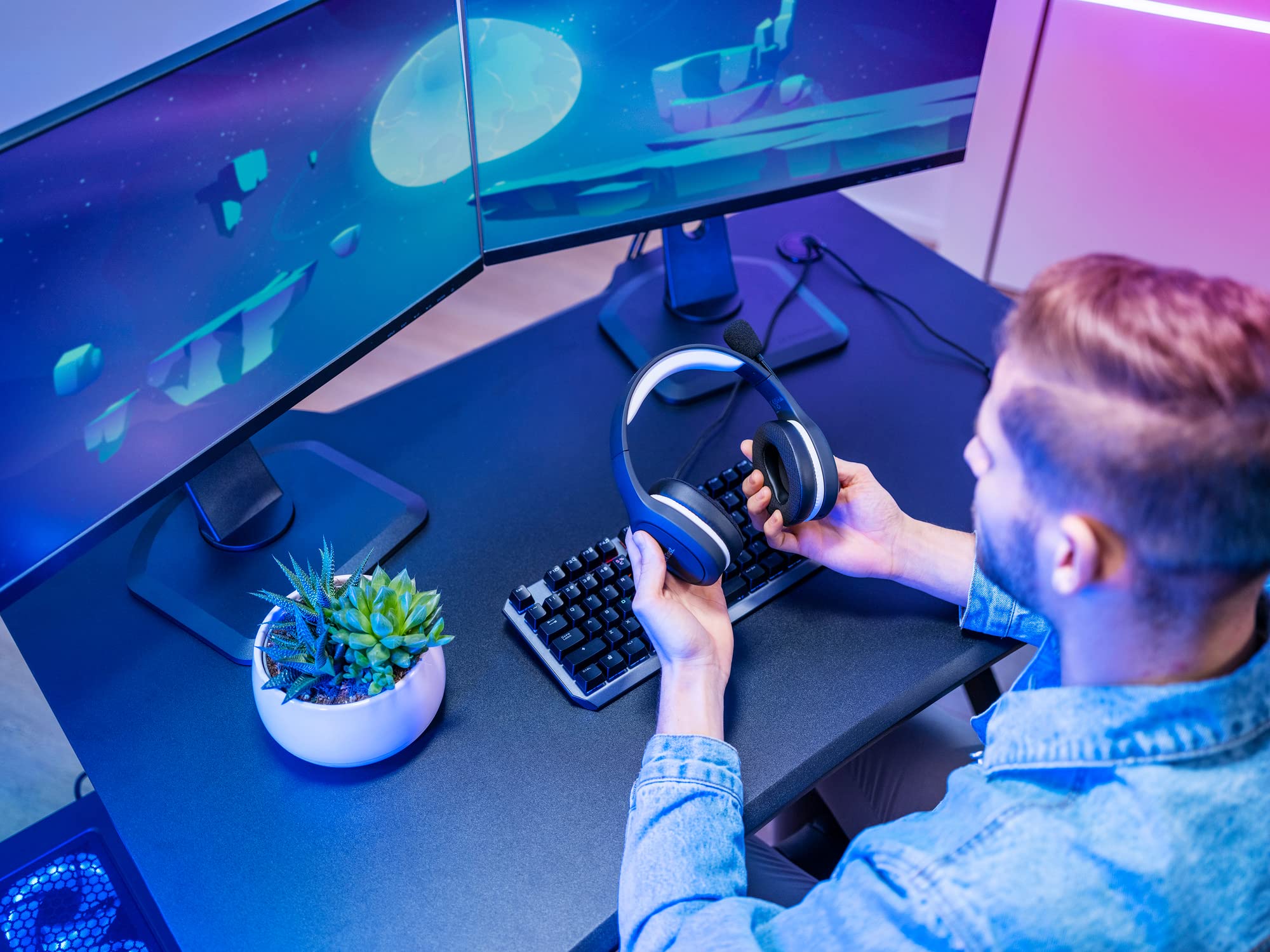 Trust Gaming GXT 391 Thian Cuffie Gaming Wireless per PS5, PS4 e PC, 5.8 Ghz, Dongle USB, Over Ear, Ricaricabile, Multi-Platform, Cuffie con Microfono Leggero Sostenibile - Nero