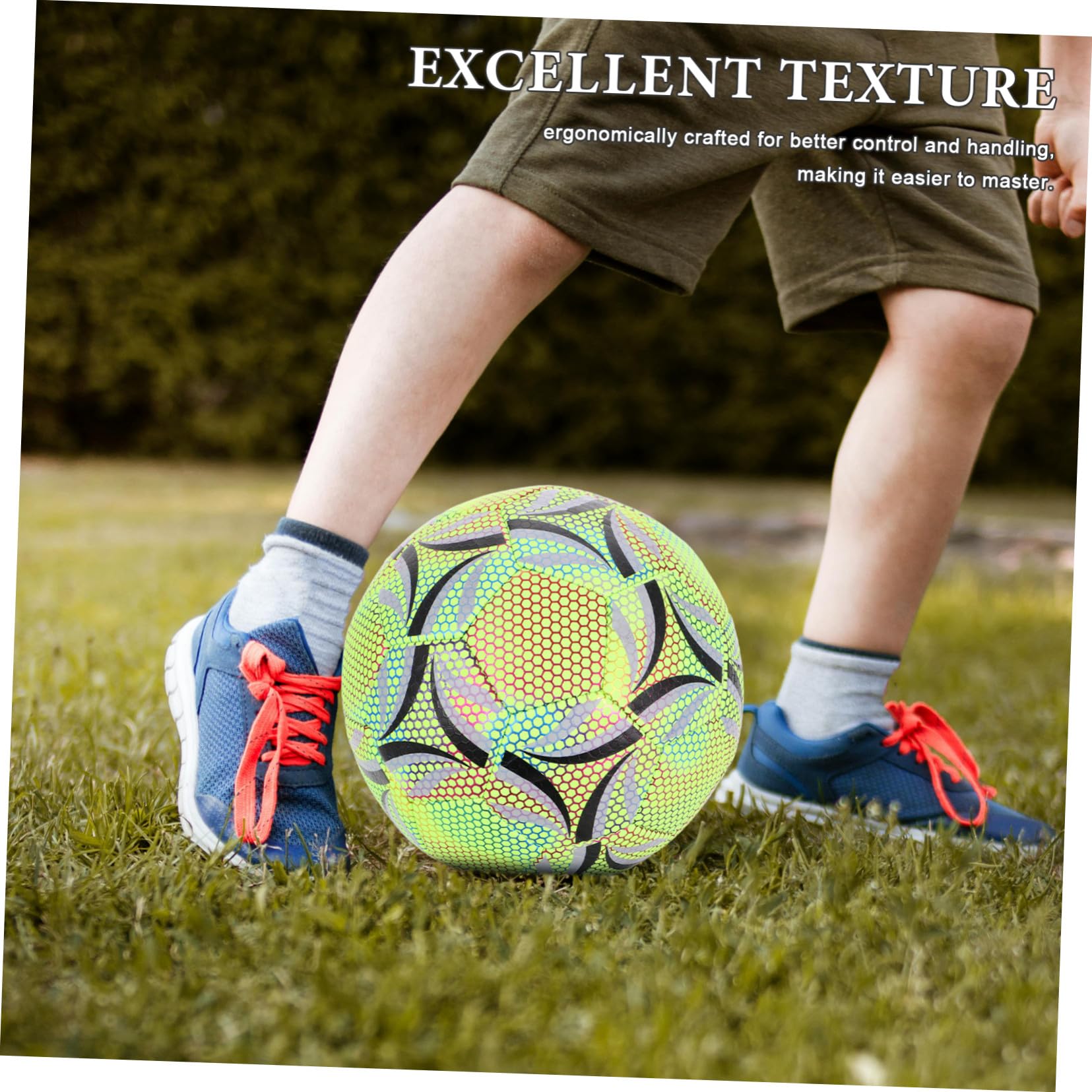 VICASKY Pallone Calcio Junior Robusto e Resistente per Adolescenti e Adulti Design Ergonomico per Miglior Controllo per Allenamenti e Partite Serali