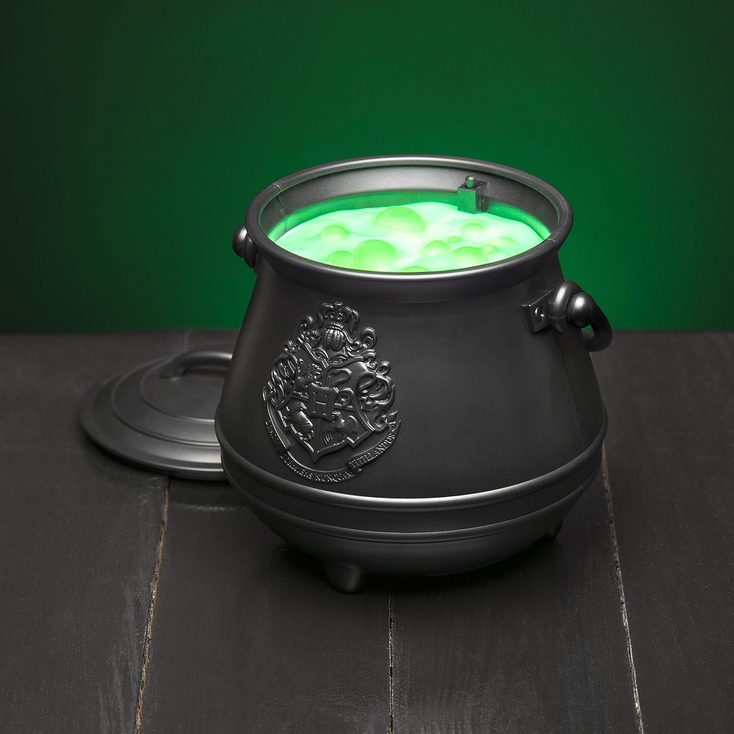Paladone Harry Potter Cauldron Light with Color Changing Bubbling Effect Harry Potter Bedroom Decor
