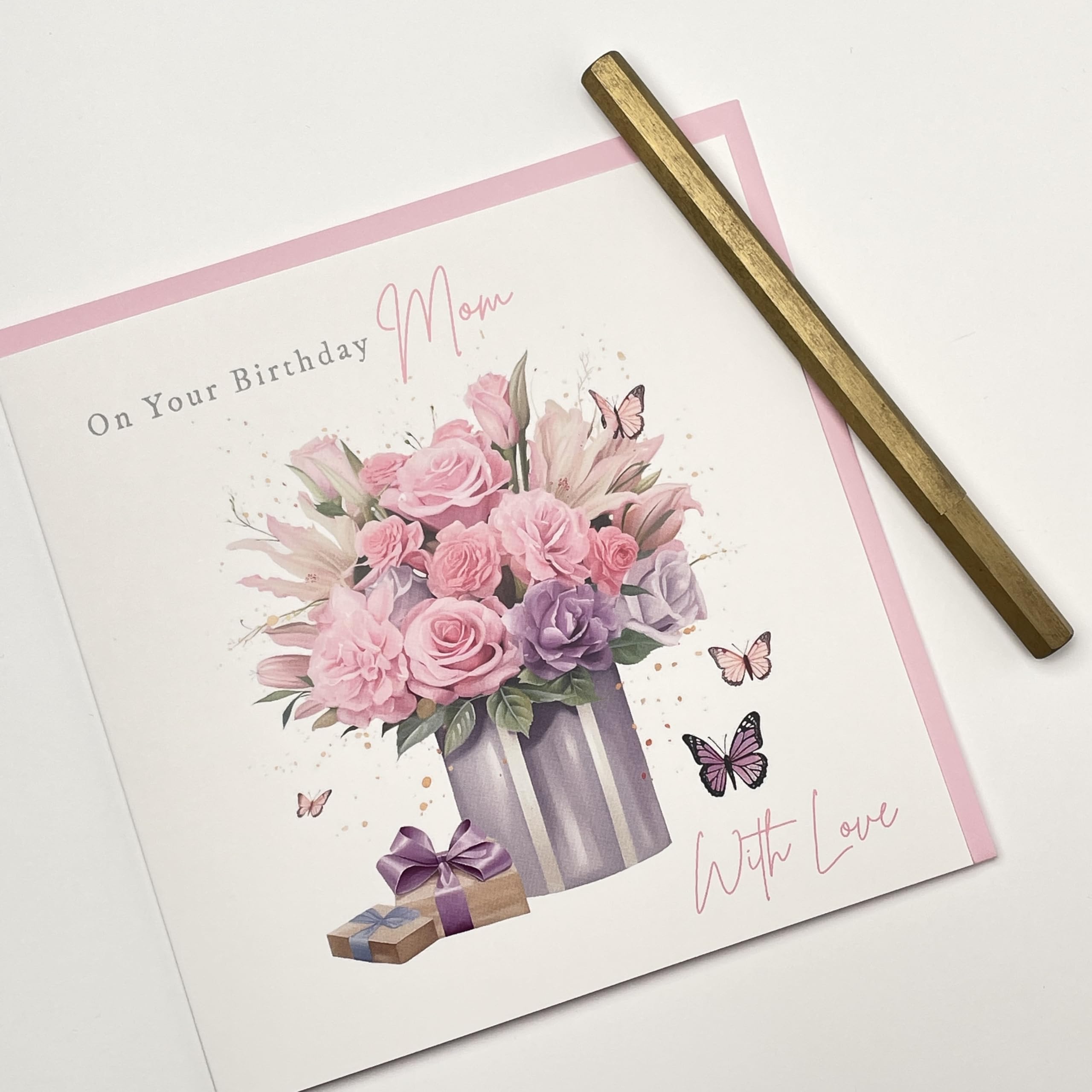 Biglietto di auguri per la mamma: poesia sincera, messaggio personalizzato - Italia