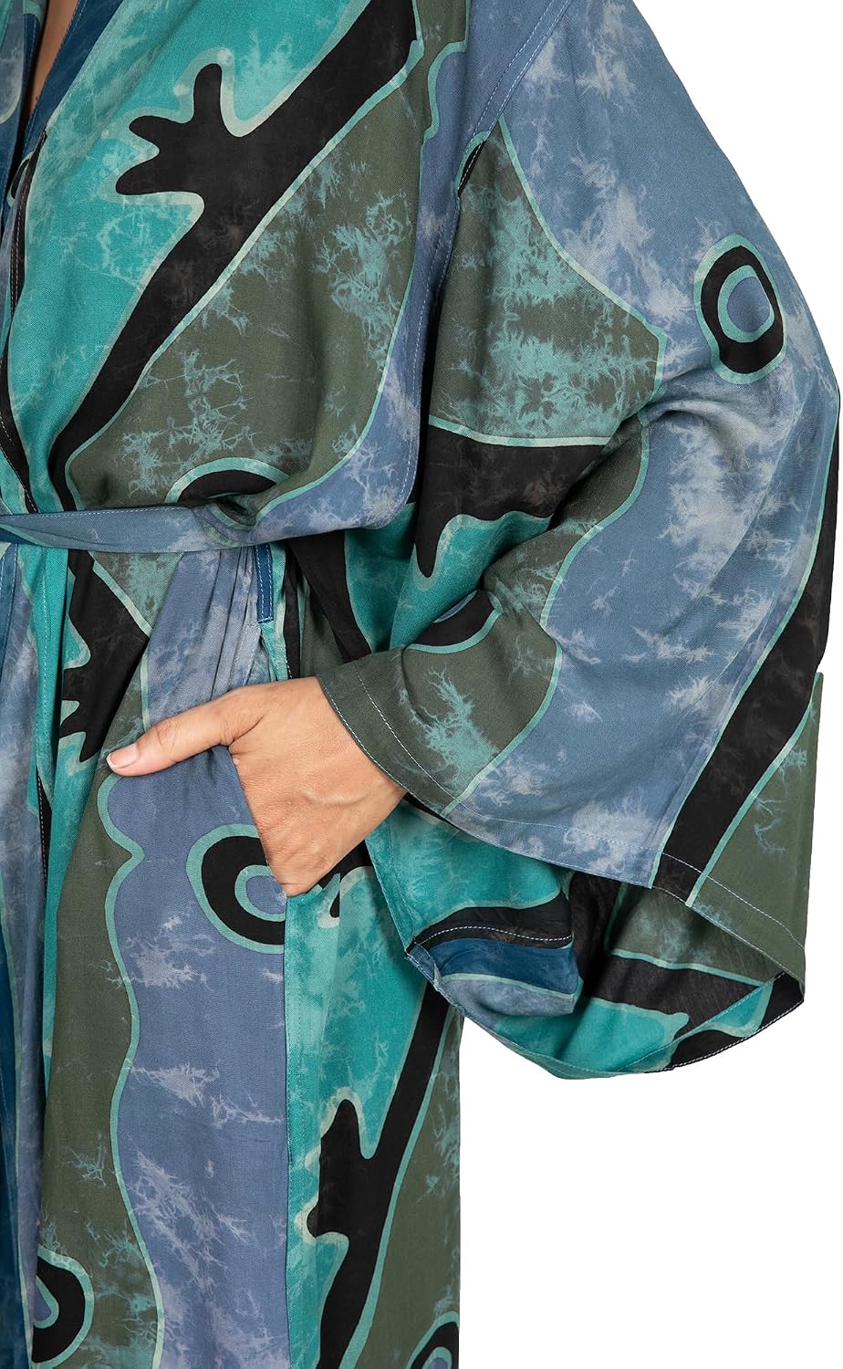 NOVICA Artisan Made Women's Handpainted Batik Patterned Robe from Indonesia