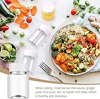 Vista 6 de Lallisa 50 botellas de plástico de 2 onzas con tapas, mini botella de jugo transparente con tapa, recipientes de jengibre reutilizables a prueba