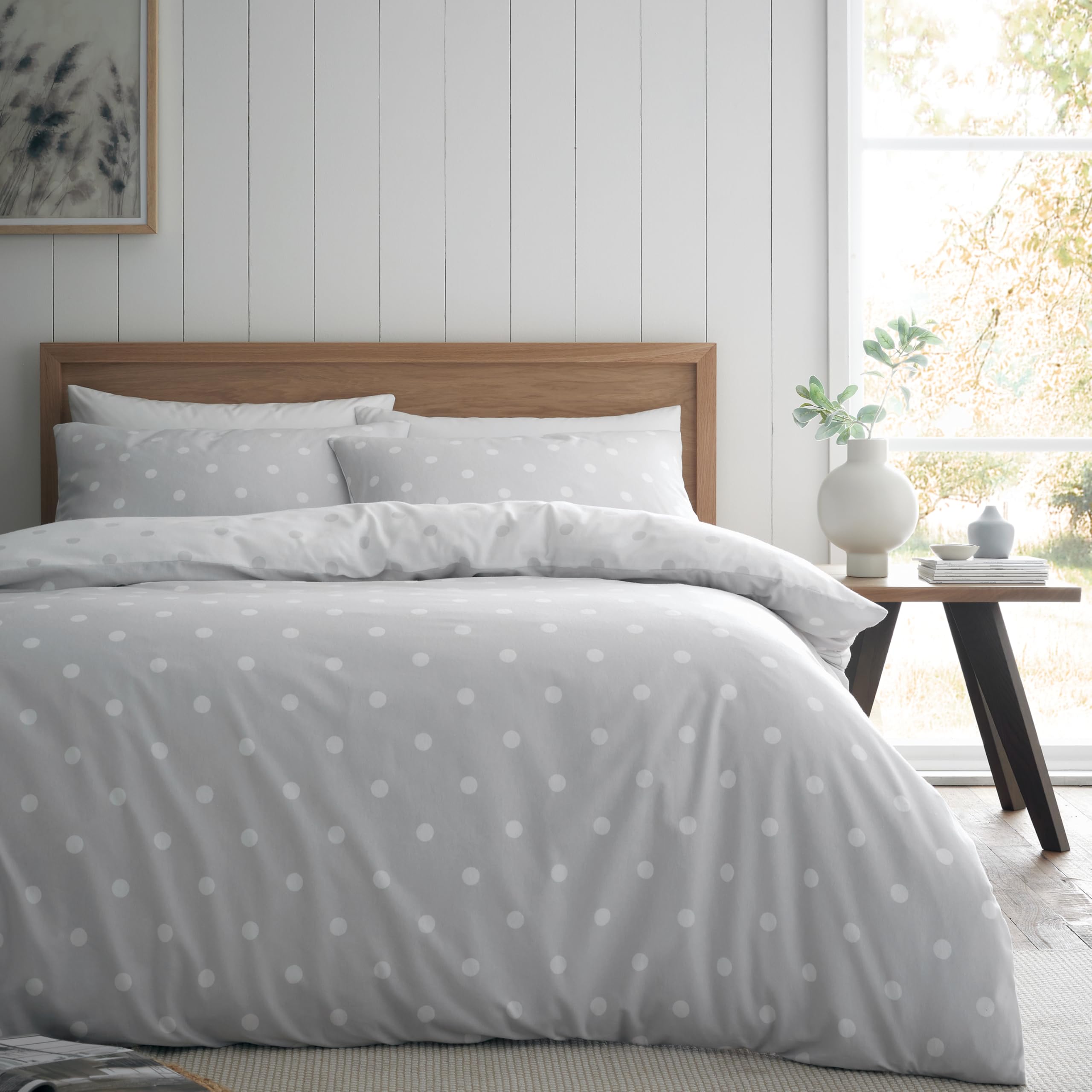 Catherine Lansfield  Grey Brushed Polka Dot Cotton Duvet Cover Set in Size King, Sports Direct