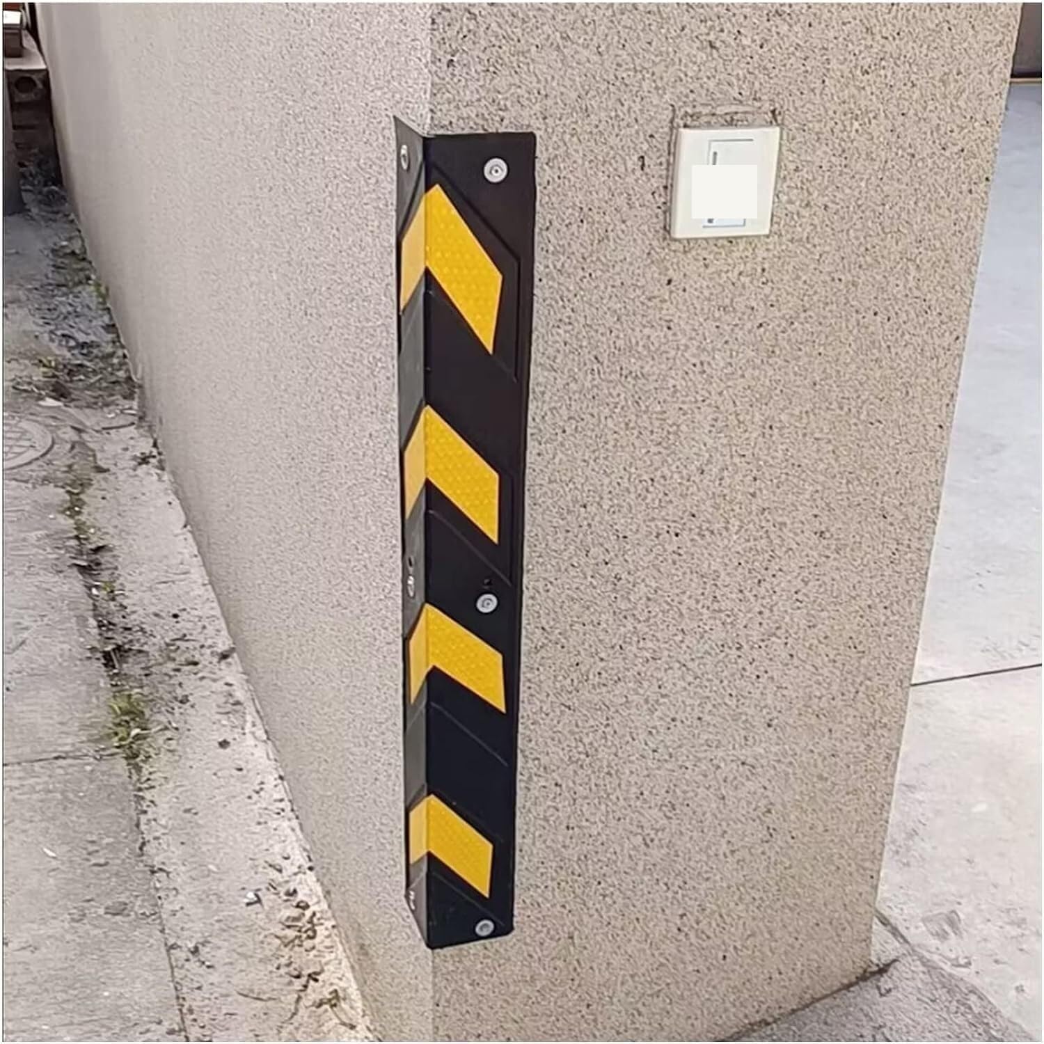 Protections d'angle réfléchissantes pour murs de garage en L 1m