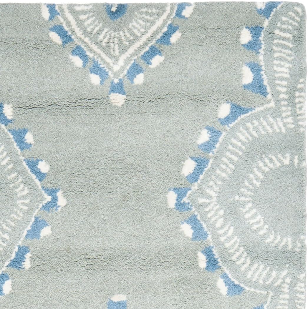 SAFAVIEH Wyndham Collection Runner Rug - 2'3" x 9', Blue & Ivory, Handmade Modern Wool, Ideal for High Traffic Areas in Living Room, Bedroom (WYD372A)