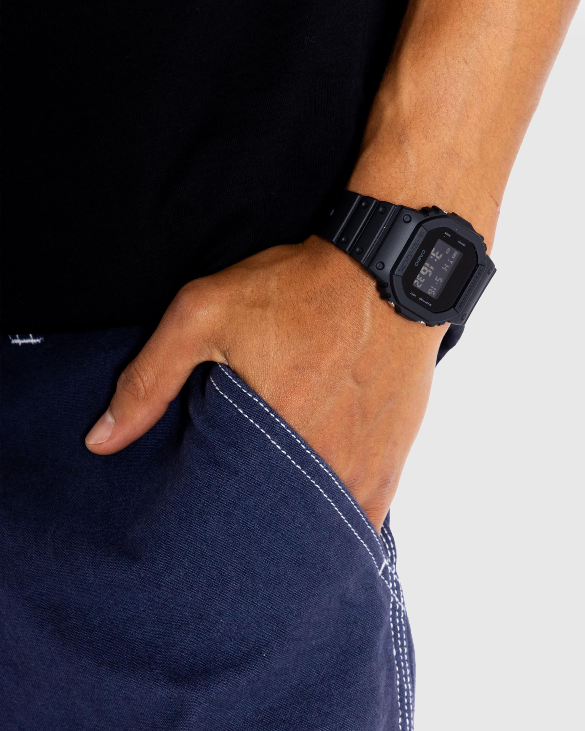 G-Shock Casio Watch DW-5600UBB-1ER : Amazon.it: Moda