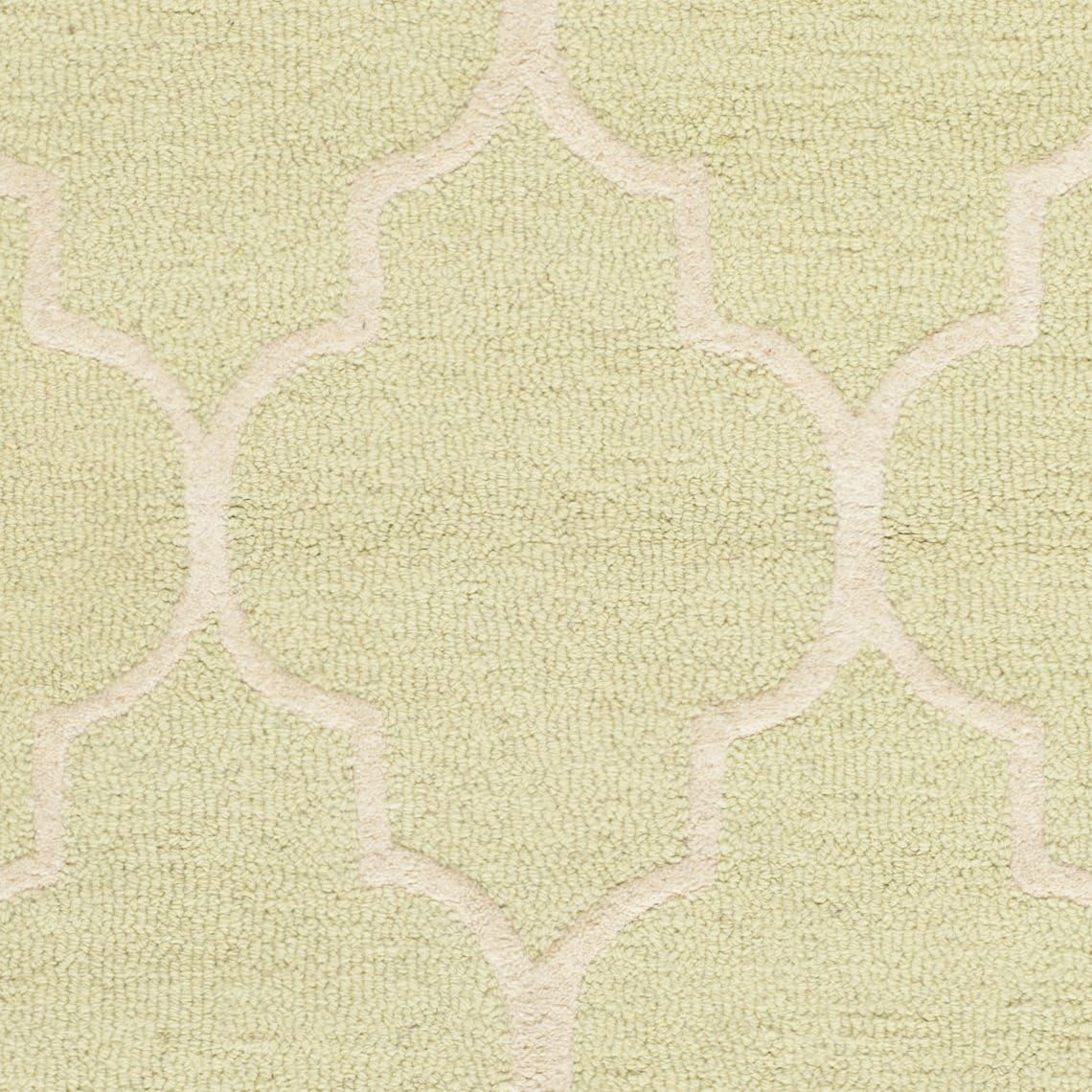 SAFAVIEH Cambridge Collection Area Rug - 5' x 8', Light Green & Ivory, Handmade Moroccan Trellis Wool, Ideal for High Traffic Areas in Living Room, Bedroom (CAM134B)