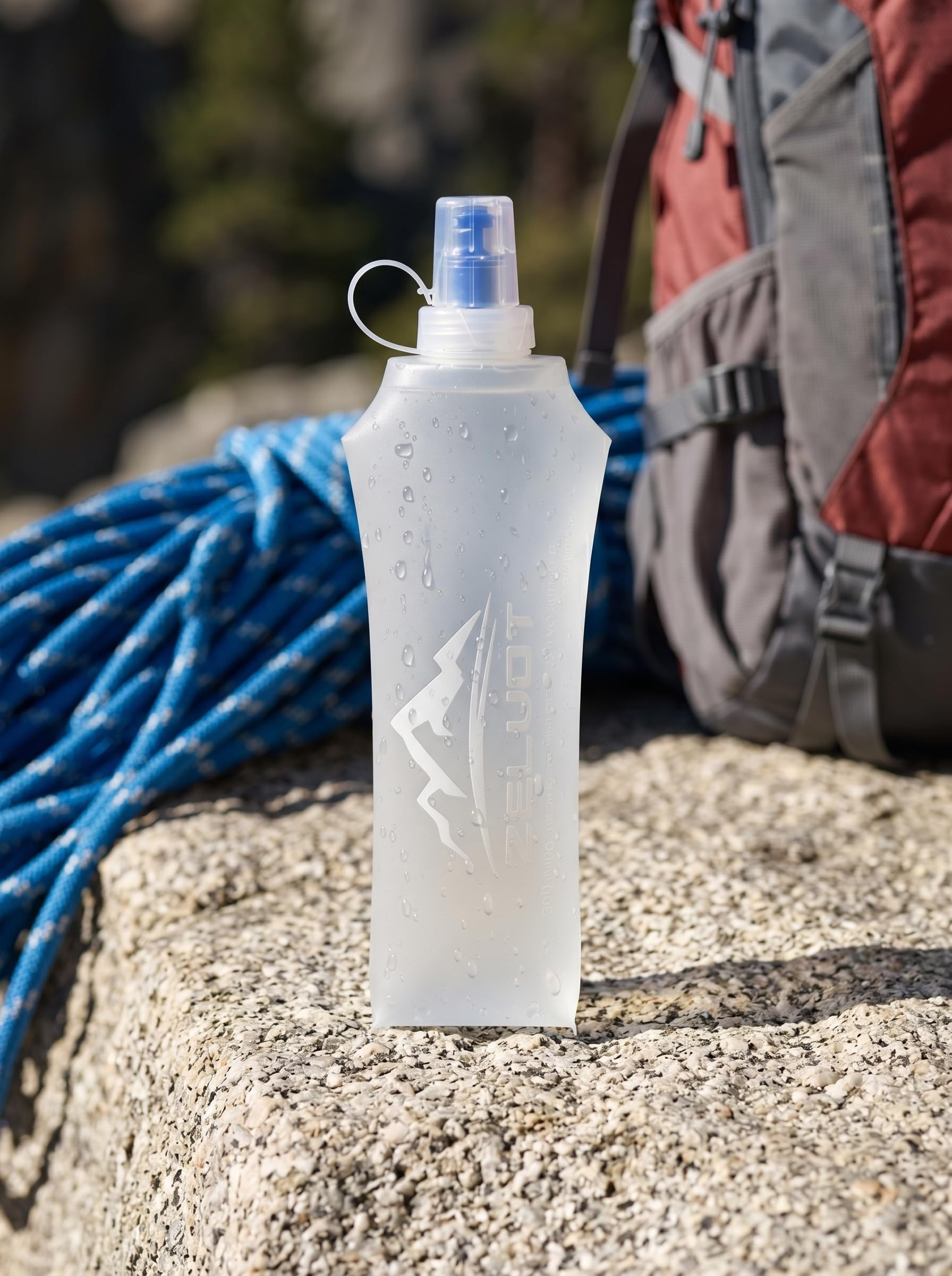 Zelvot Chaleco suave para correr, botella de agua plegable de 500 ml, sin BPA, para mochila de hidratación, botella de agua plegable para correr, senderismo, ciclismo, escalada (blanco, 500 ml)