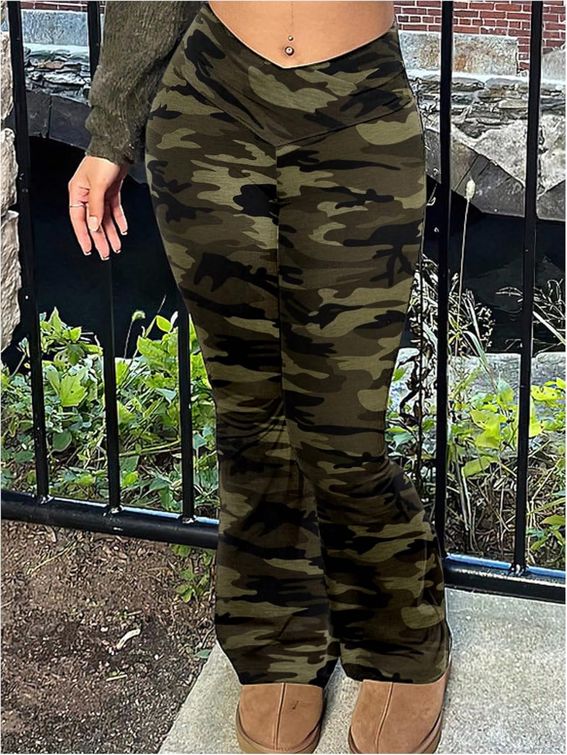 WDIRARA Women's Camo Print Elastic Waist Flare Leggings Crossover Bell Bottom Pants - Image 2