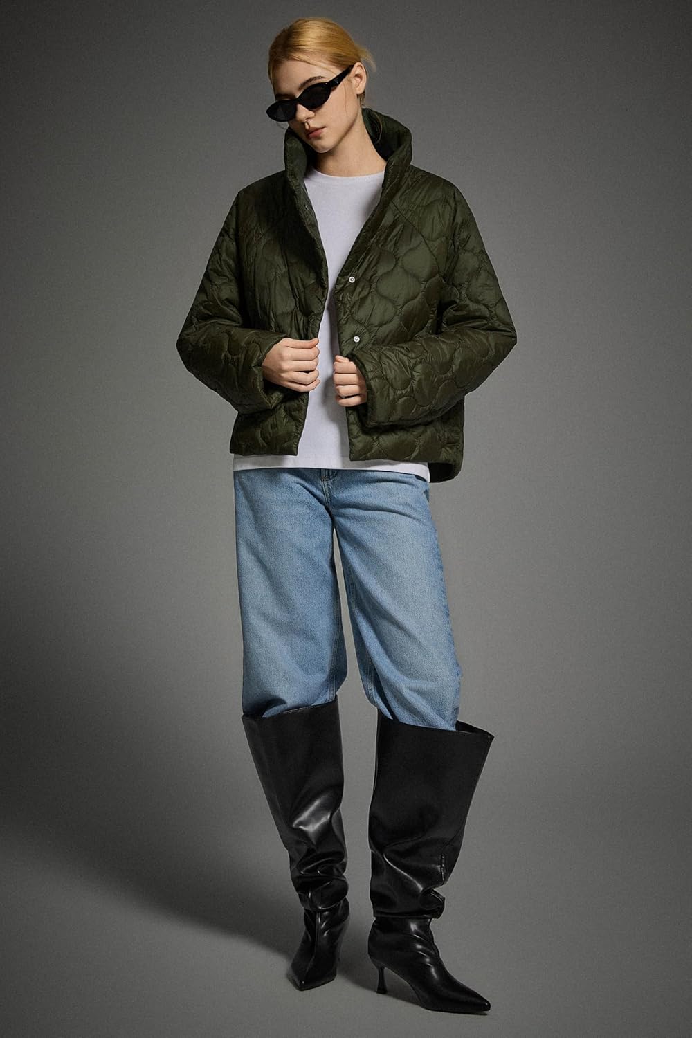 Orolay Women's Oversized Quilted Jacket Cropped Puffer Coat Lightweight Casual Short Outerwear with Pockets - Image 7