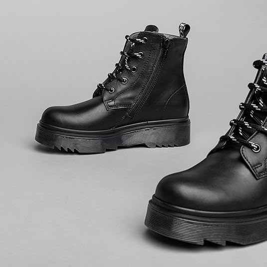 Stivaletti NeroGiardini Bambina - Sintetico, Stringati, Comodi Per Tutte Le Occasioni, Taglia EU 25, Autunno/Inverno