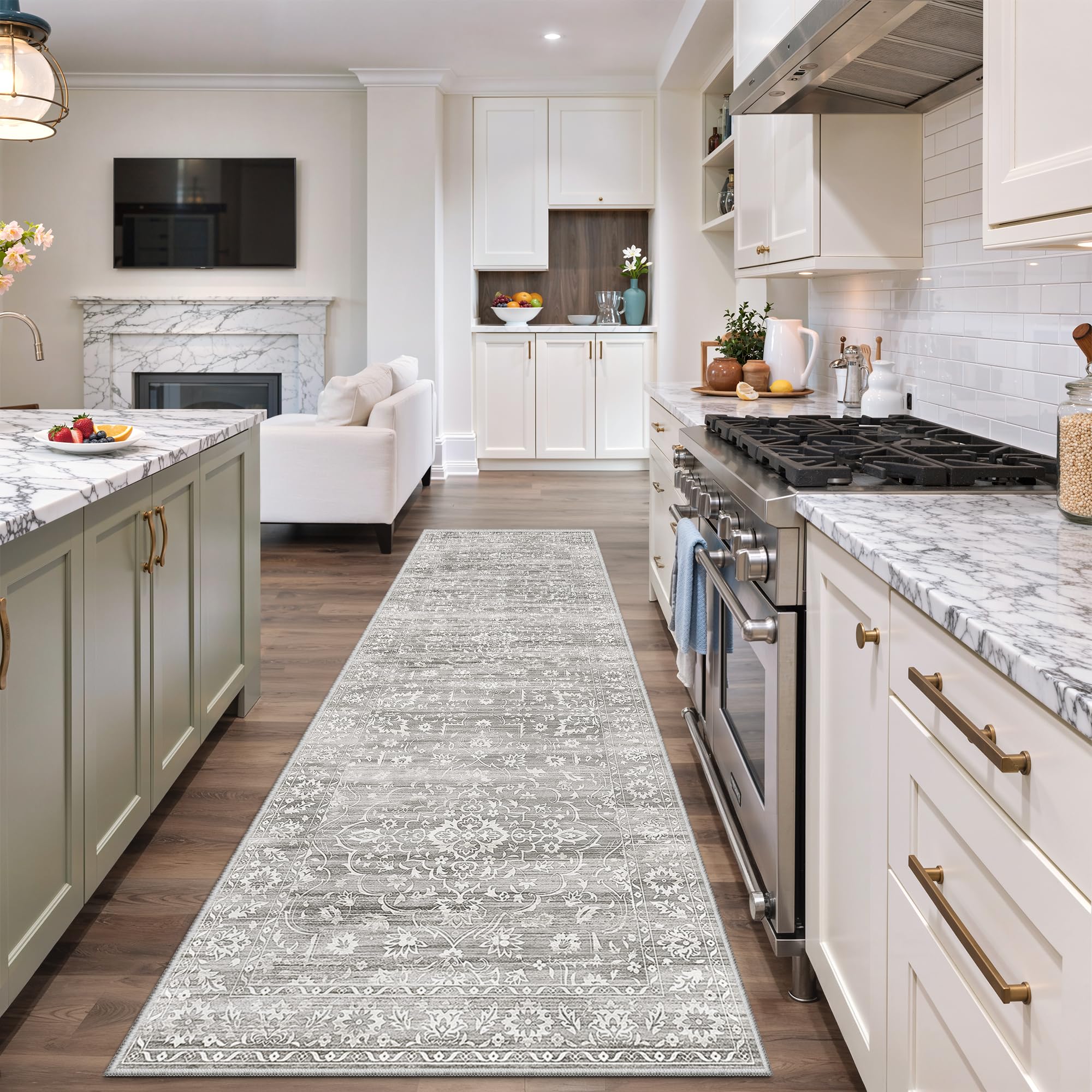 Soalmost Washable 2.5'x8' Runner Rugs for Hallway, Kitchen Runner Rugs with Rubber Backing Vintage Non-Slip Soft 2'6"x8' Carpet Runner for Entryway