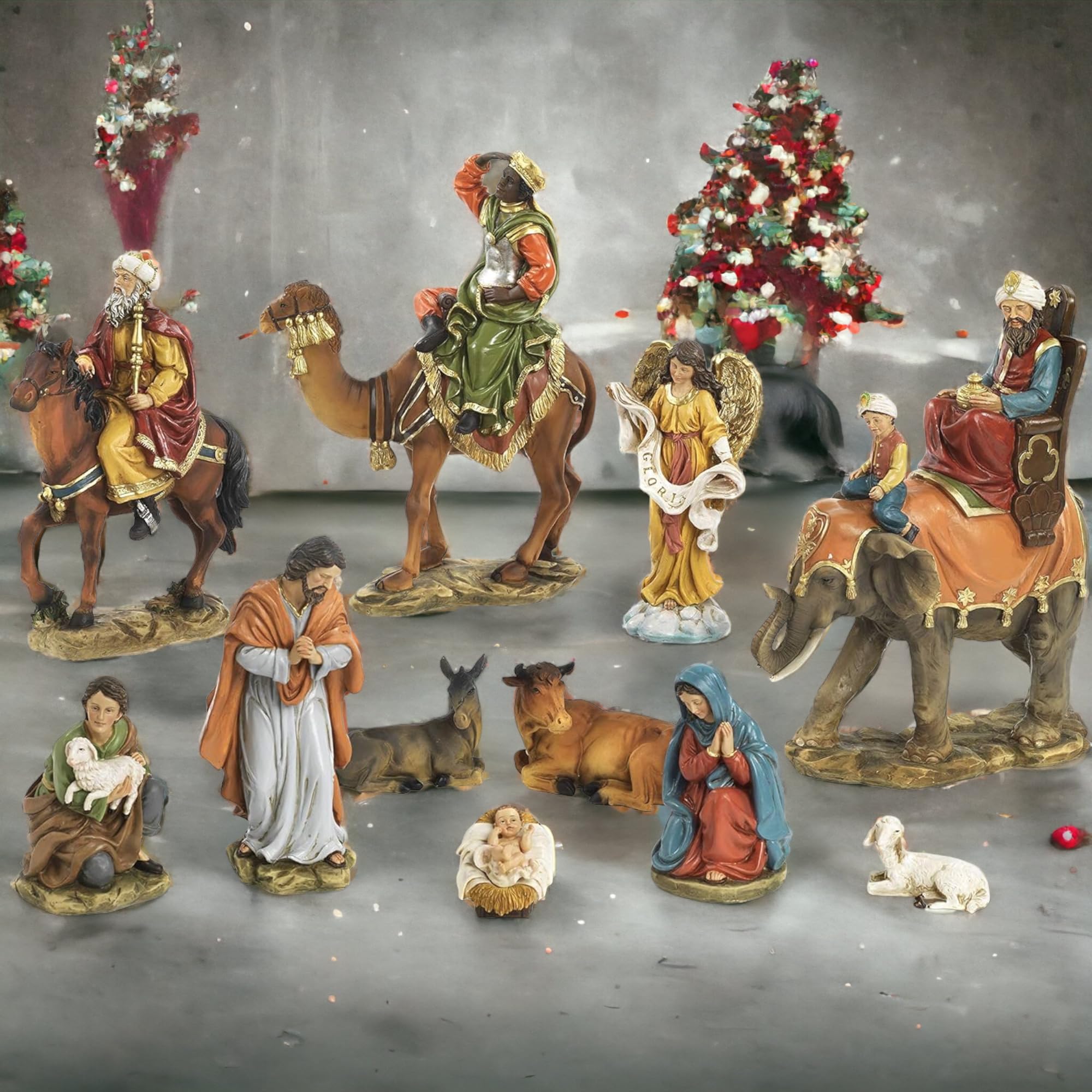 Generico Presepe Natività Lusso con 10 soggetti Re Magi con ELEFANTI Fino a 20 cm CON BASE LEGNO Personaggi in Resina Giuseppe Maria Gesù Bambino, Bue e Asinello, Angelo, Pastore con Pecora