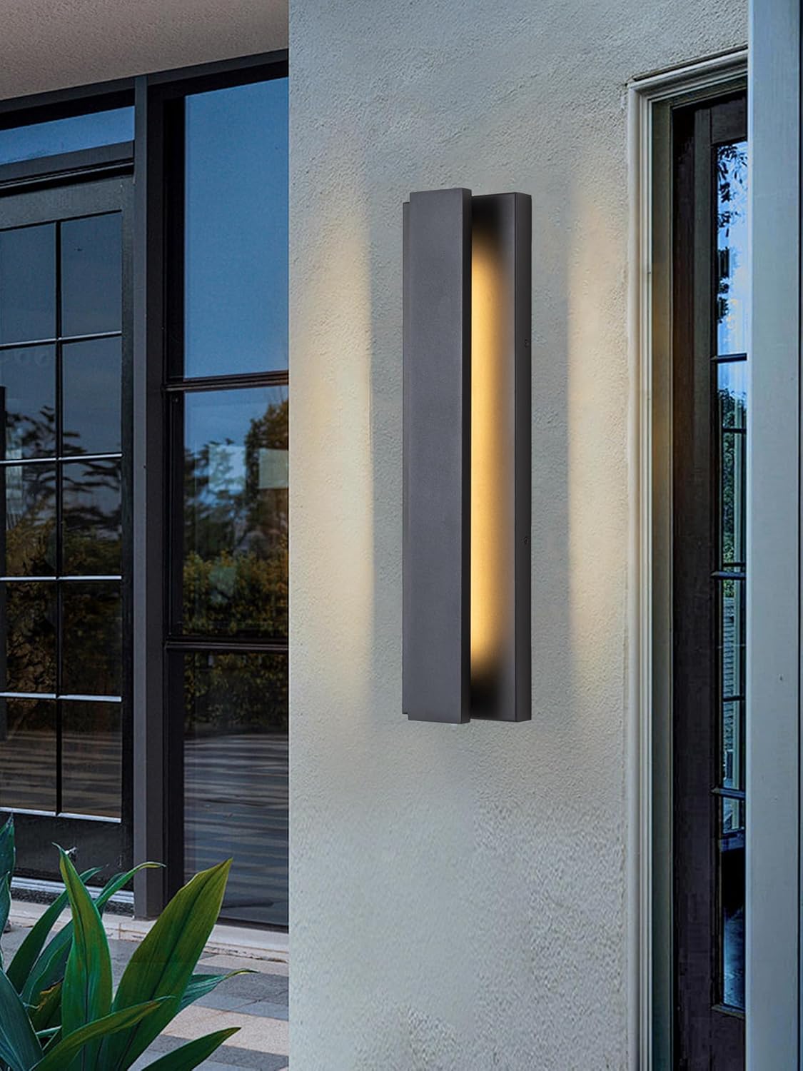Outdoor Wall Lights Fixture, 21inch LED Modern Wall Sconce, Black Aluminum Exterior Porch Light Fixture, Long Wall Mount Lighting for House, Patio, Front Porch, Garage
