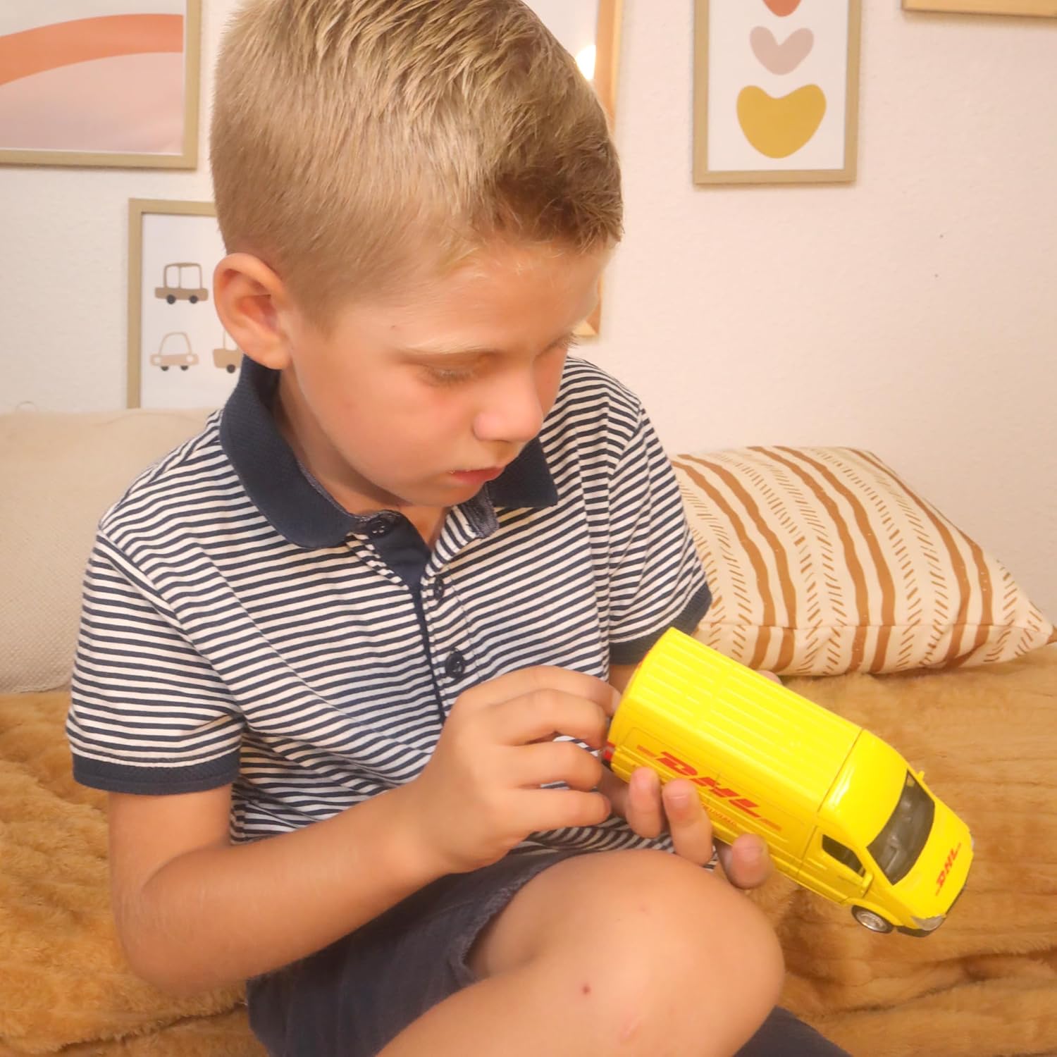 DHL Truck - City - 850318-1/36 - Retro-Friction Car - Yellow - Metal - From 3 Years