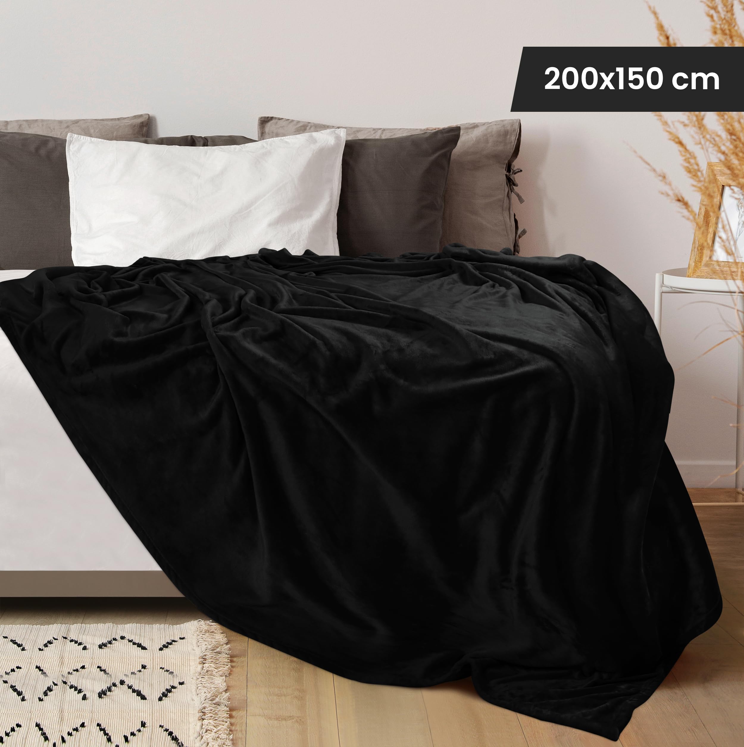 Utopia Bedding Coperta Pile Blanket [150x200 cm, Nero] Coperta Calda per Letto, Divano, Sedia e Divano - 300 GSM Morbida, Accogliente e Spessa per Tutte le Stagioni
