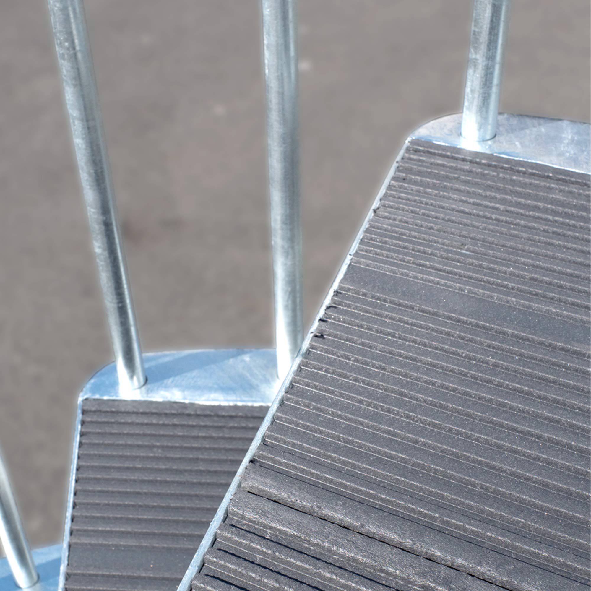 DOLLE Außenspindeltreppe Gardenspin verzinkt Höhe 246-282 cm 11 Trimax® Stufen Durchmesser 125 cm