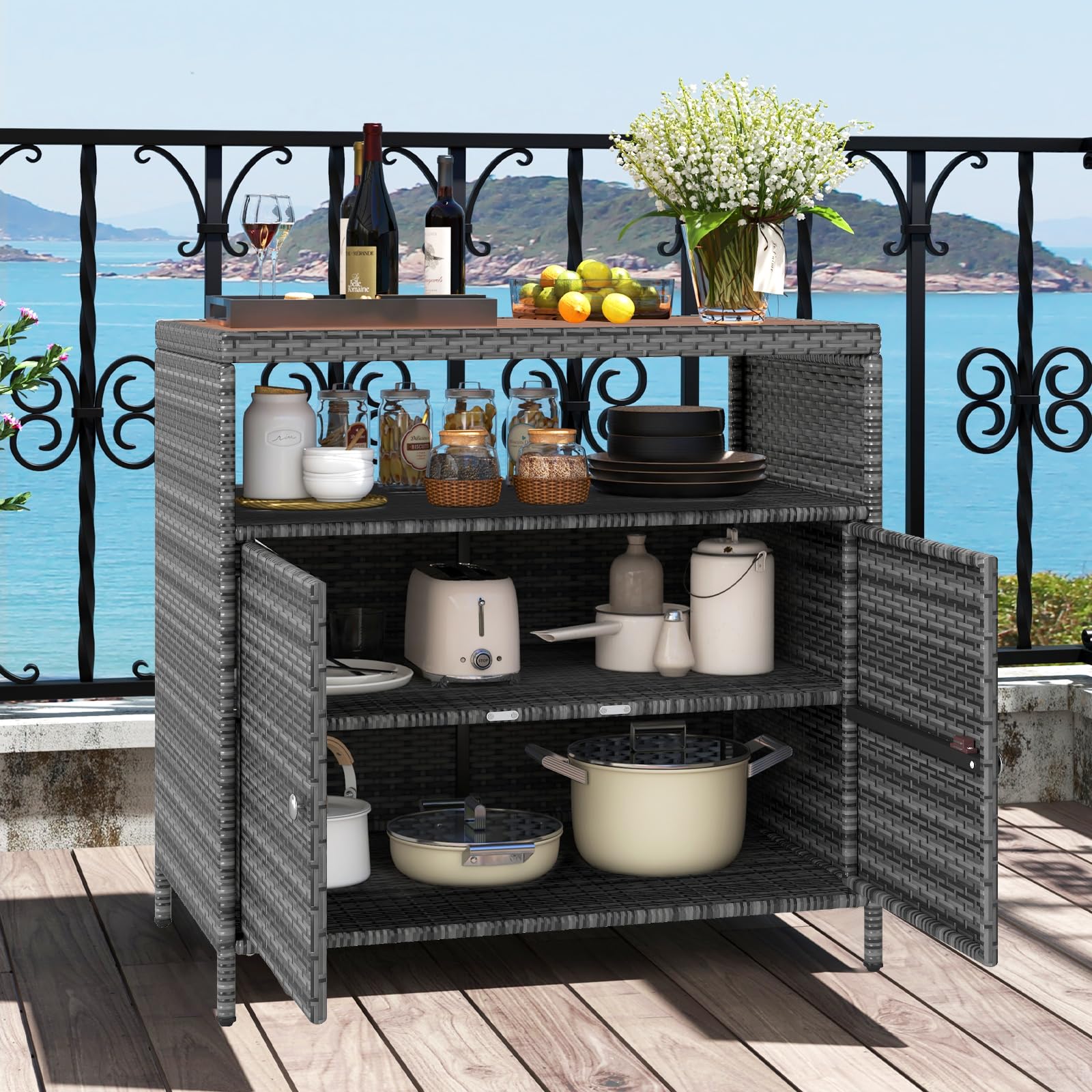 LIFEZEAL Buffet 4 Niveaux Rotin PE Armoire Bois d'Acacia Rangement Extérieur Intérieur 2 Portes 90x53x86 cm Gris