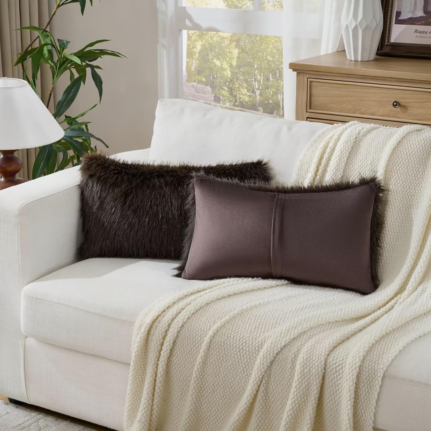 Set of 2 Decorative Throw Pillow Covers Luxury Fluffy Faux Fur Cozy Cushion Cover Pillowcase for Couch Sofa Bed Living Room Home Decor Brown-24 * 24inch