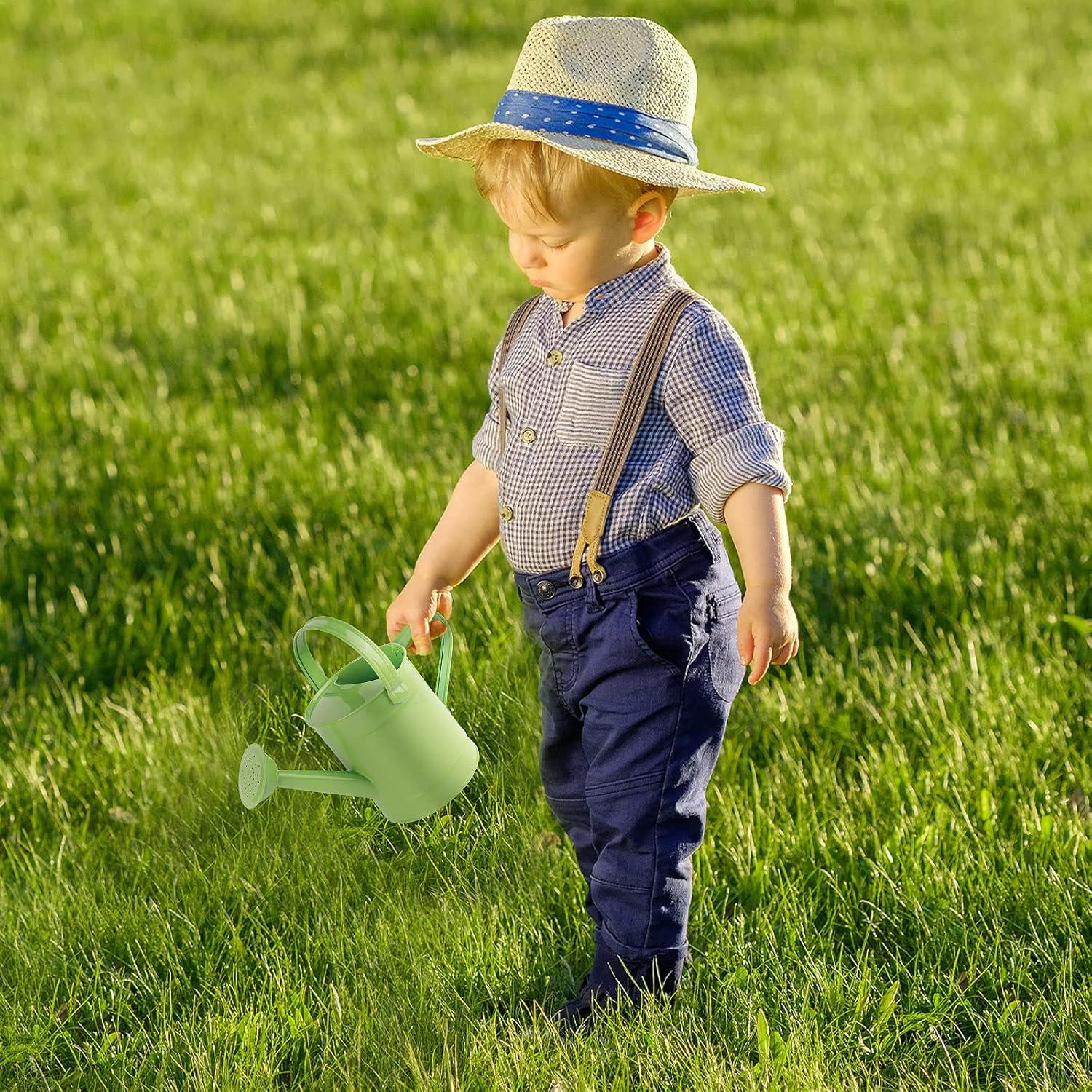 Linkidea 1.5 LIron Metal Watering Can, Children's Potted Watering Can, Garden Watering Can Sprinkler Iron Plant Watering Can for Indoor, Outdoor, Office, Garden Plant Watering Can (Green)