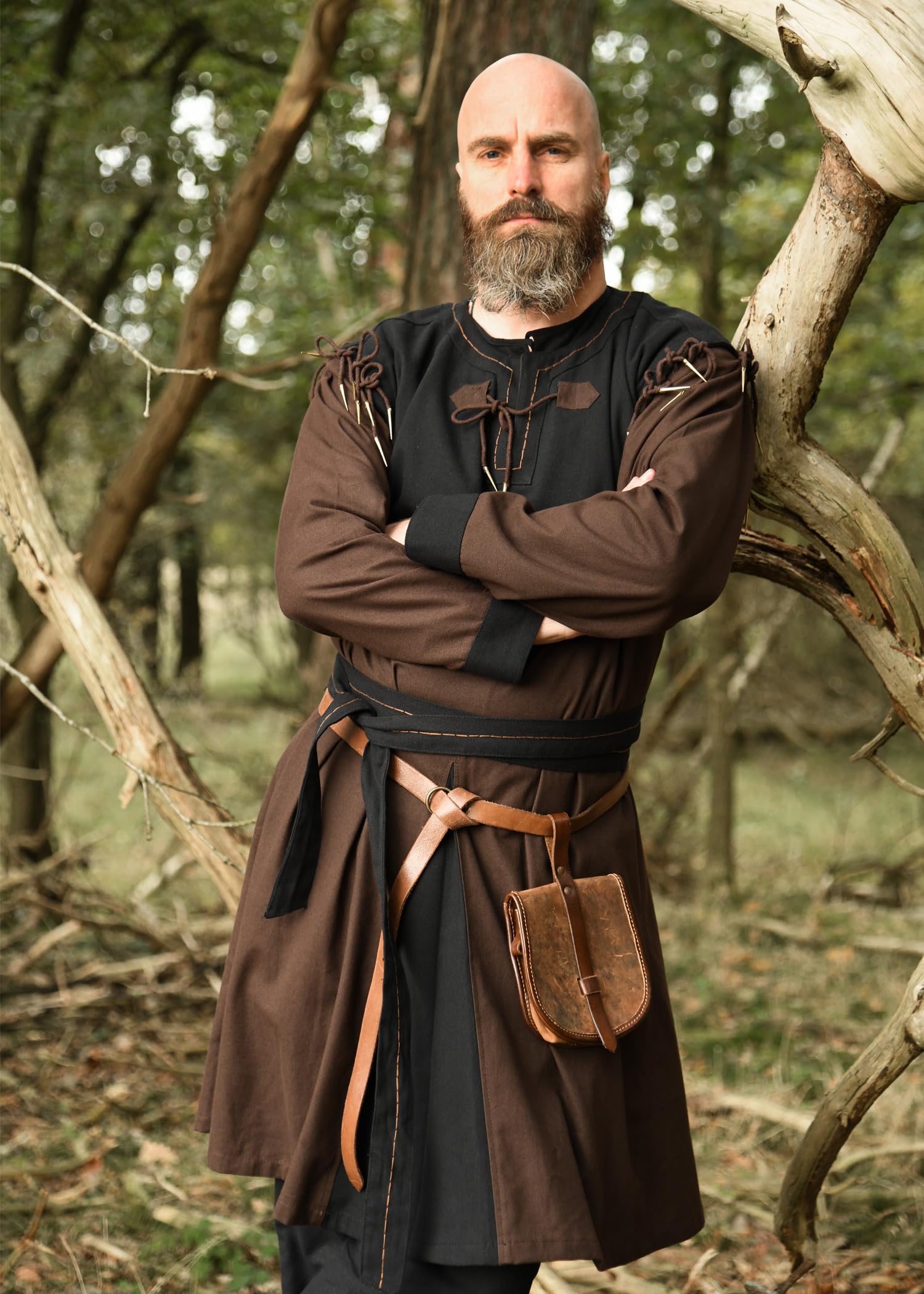 Battle-Merchant Tunica Medievale Bent con Maniche Rimovibili - Cotone - Costume Medievale/Vichingo per Giochi di Ruolo dal Vivo (Larp) - Marrone, Blu, Nero
