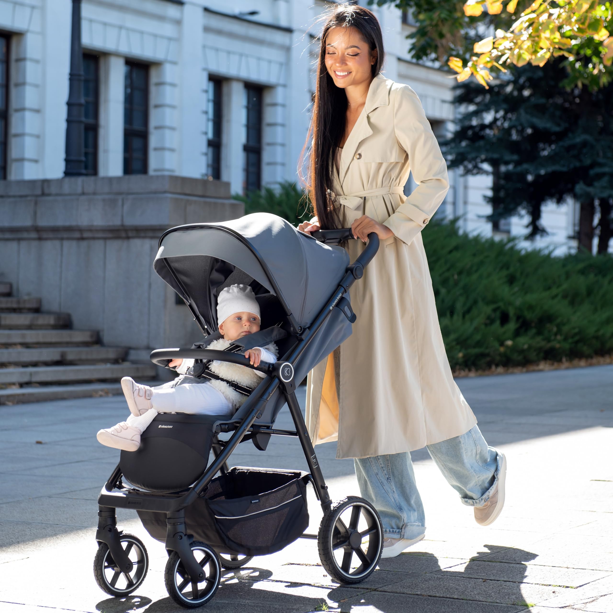 Poussette KikkaBoo LUCY, poussette bébé, jusqu'à 22 kg, poussette légère, pliable et compacte, noire