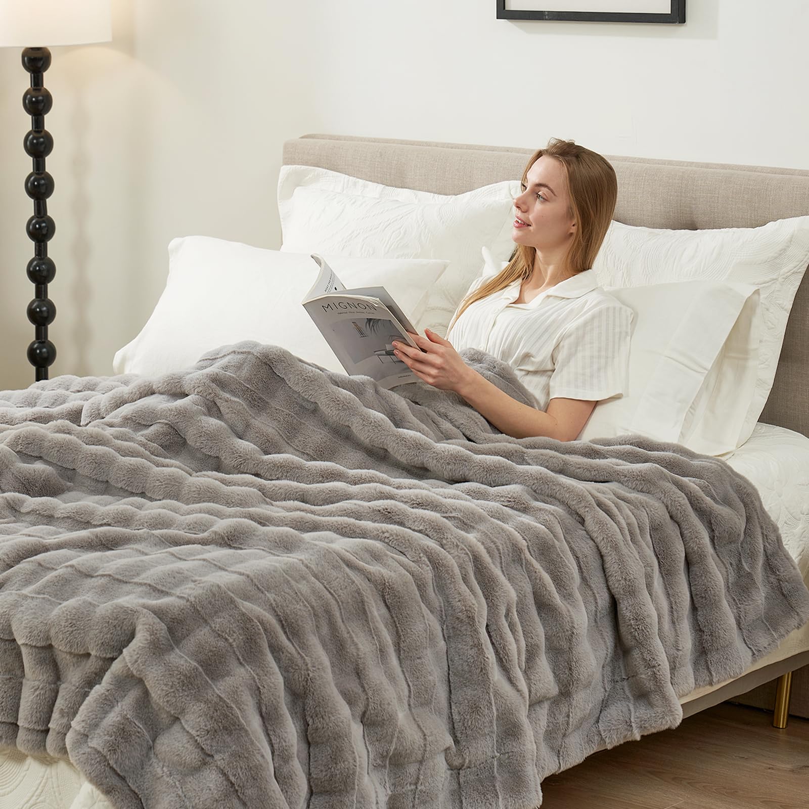 Cozy Bliss Fluffy Faux Fur Throw Blanket for Couch,Warm Cozy Soft Grey Throw Blankets for Sofa Bed Living Room,60x80 Inches