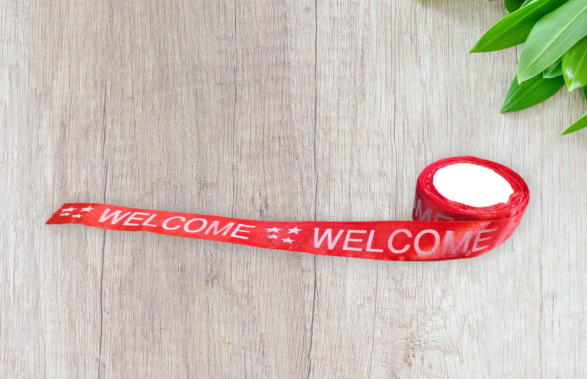 Newcomer Ribbon Welcome ribbon for wedding | Beachweddingtips.com