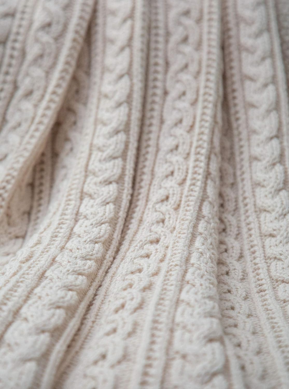 SAOL Knitwear Bed Scarf Runner Irish Chunky Cable Knit Throw Cover Made of Soft Wool Blend (Natural, King Bed)