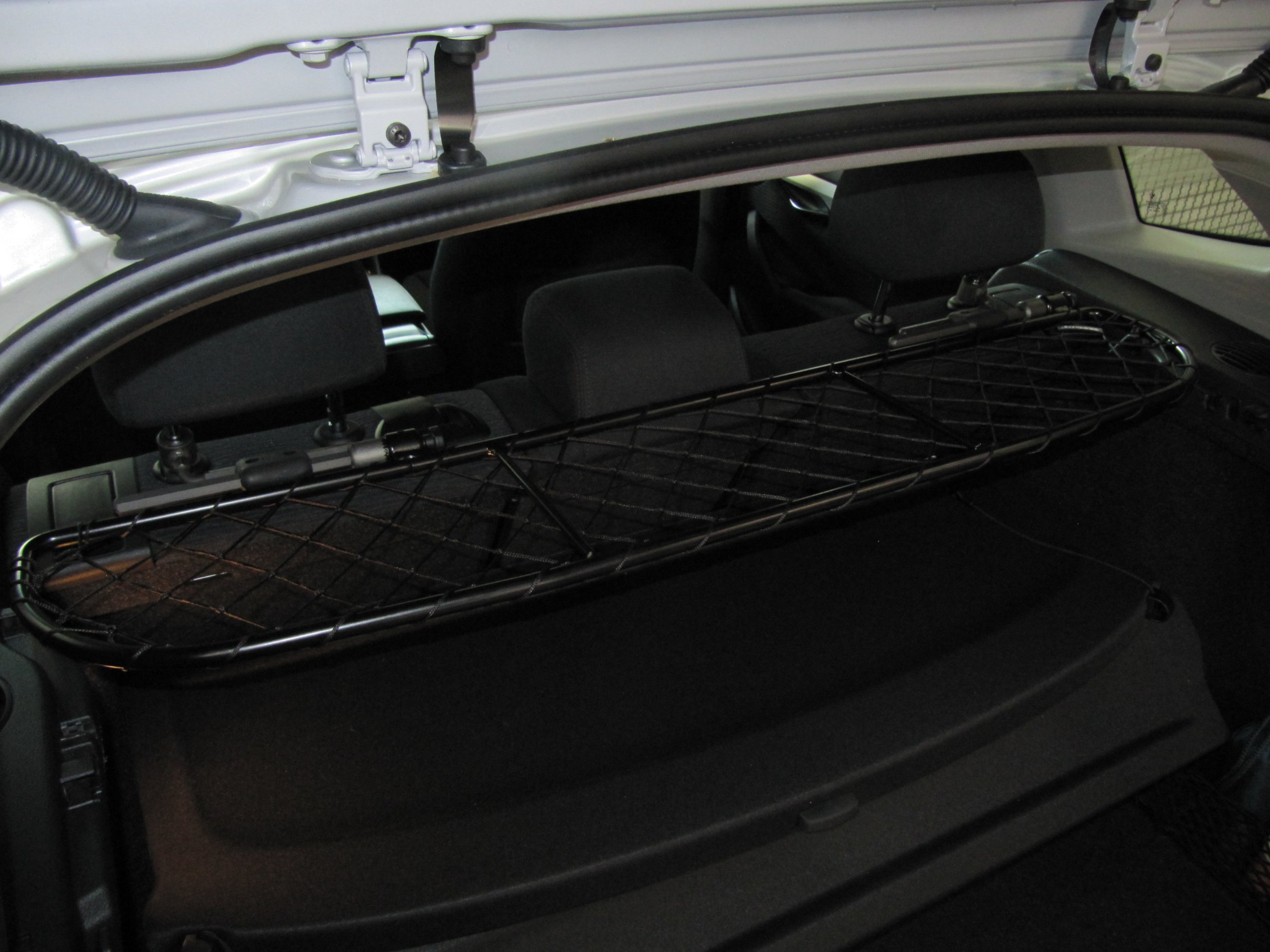ERGOTECH Trennnetz Trenngitter Hundegitter kompatibel mit BMW X1 (2009-2015)