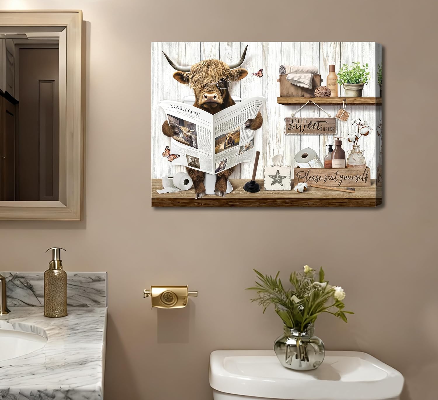 Funny Highland Cow Bathroom Wall Art Rustic Countryside Brown Cute Animal Painting Picture Wall Decor Highland Cattle Reading Newspaper on Toilet Poster Print Artwork for Bathroom Home Decoration