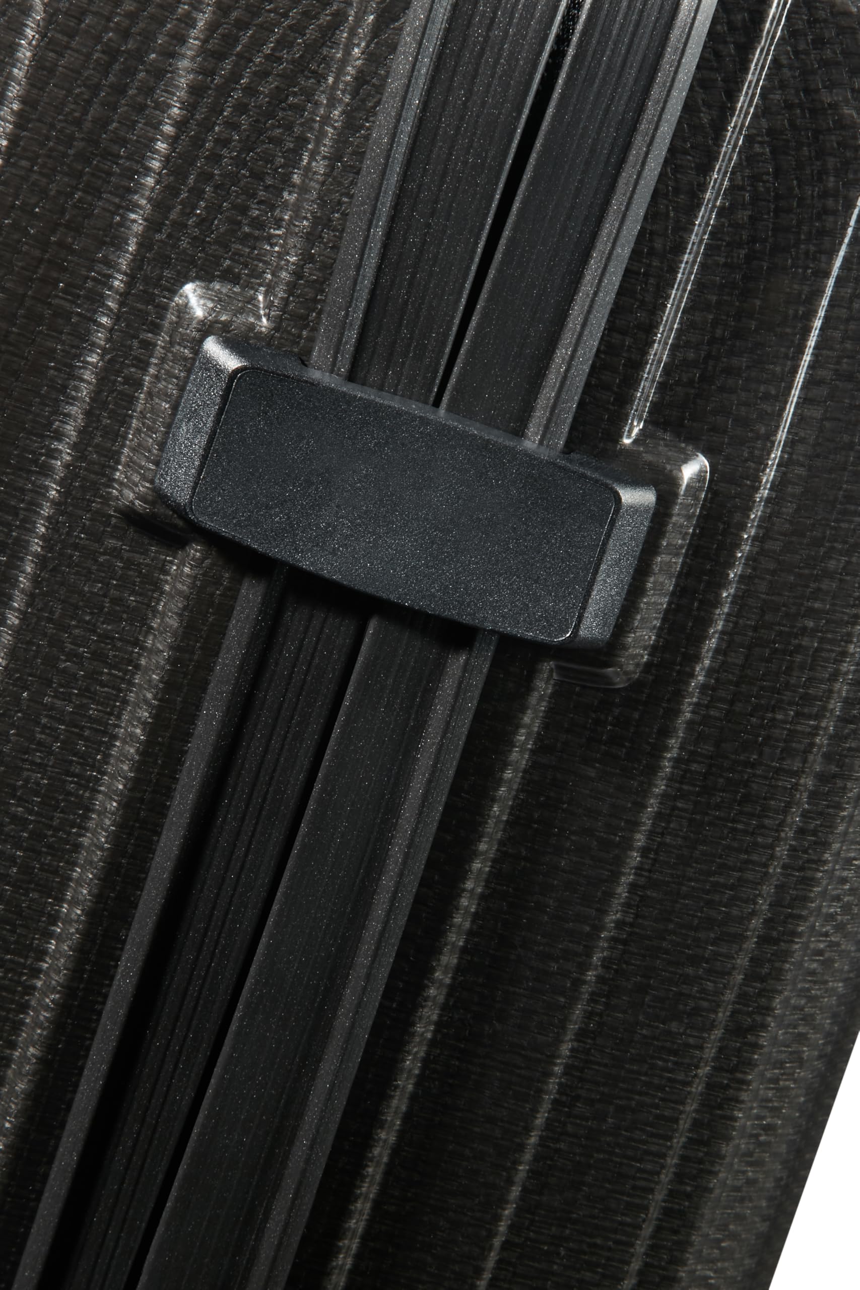 Samsonite Lite-Box - Maleta de Mano Premium 55 x 40 x 20 cm, Trolley de Cabina de Carcasa rígida, Compatible con Ryanair y EasyJet, Ligera, 2,20 kg - 38 l - Negro