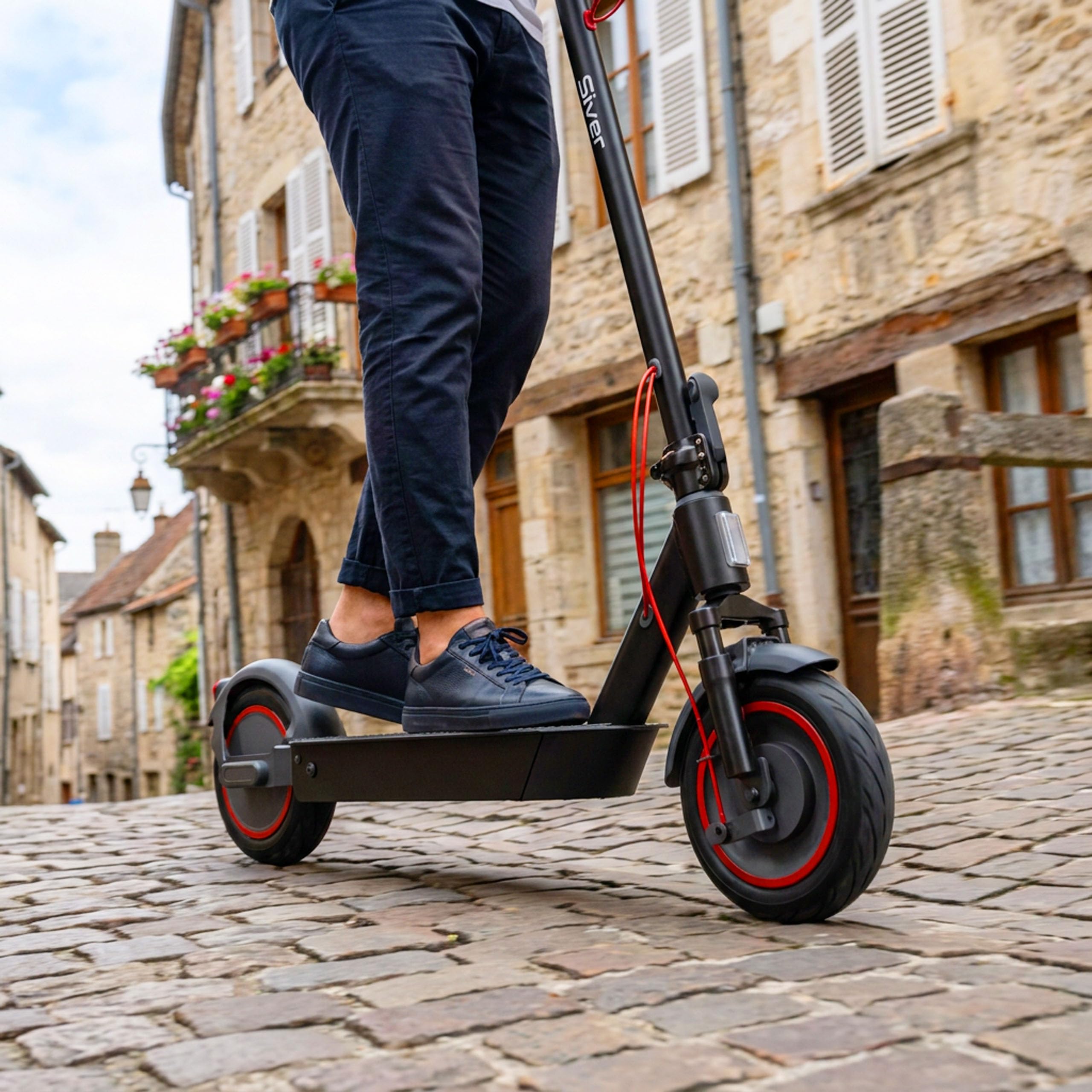 Monopattino Elettrico Silver Plus per Adulti – Fino a 65 km di Autonomia, Velocità Max 20 km/h, Ruote da 10", Display LCD, Indicatori di Direzione, Pieghevole, Mobilità Urbana