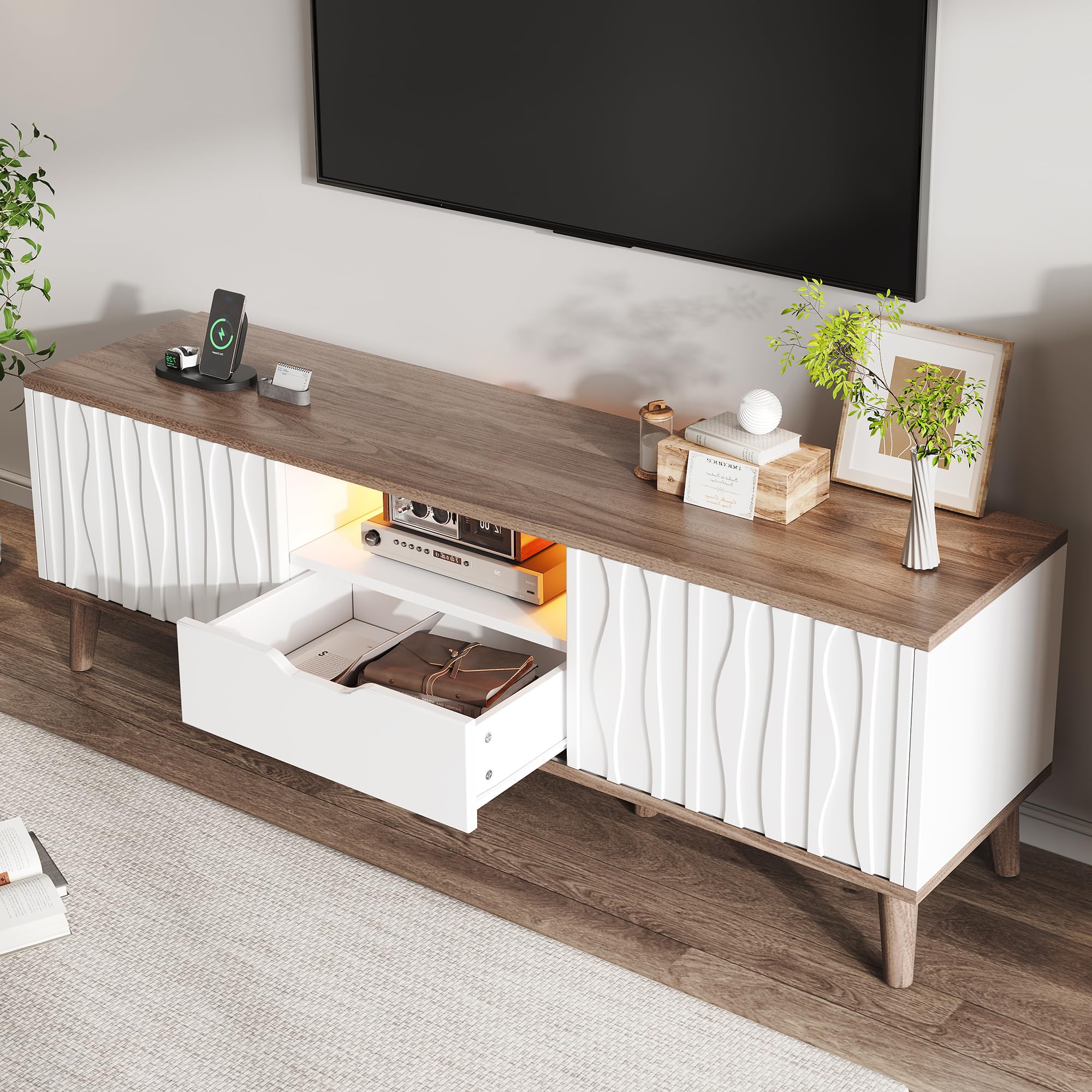 SUKY Mueble de TV multimedia con espacio de almacenamiento, moderno, puerta corredera, para hasta 70 pulgadas, salón, dormitorio, blanco, 160 x 40 x 52 cm, color blanco y madera de nogal oscuro