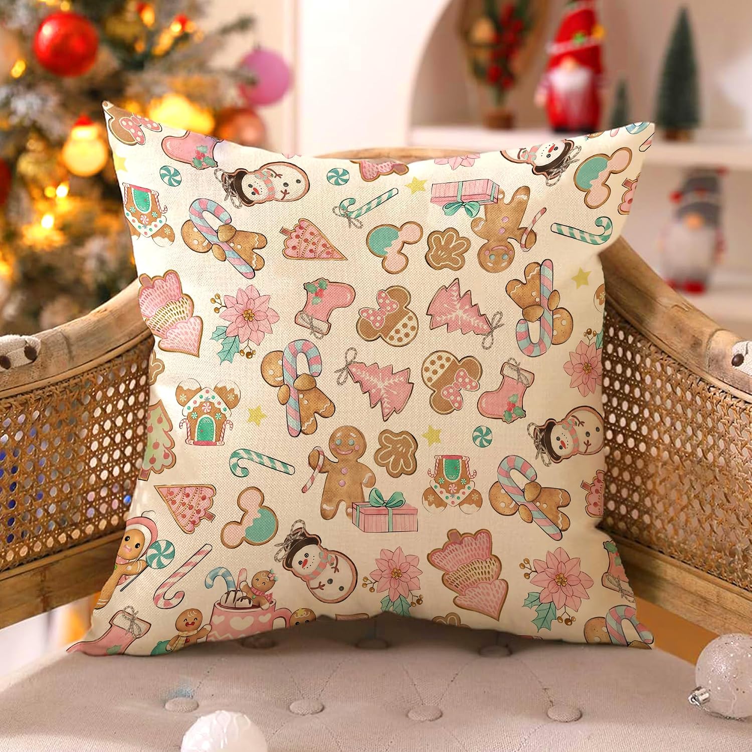 Gingerbread Christmas Pillow Covers Red and Green Xmas Throw Pillow Case Winter Seasonal Holiday House Decor Merry Christmas Gingerbread Decorations for Home Party