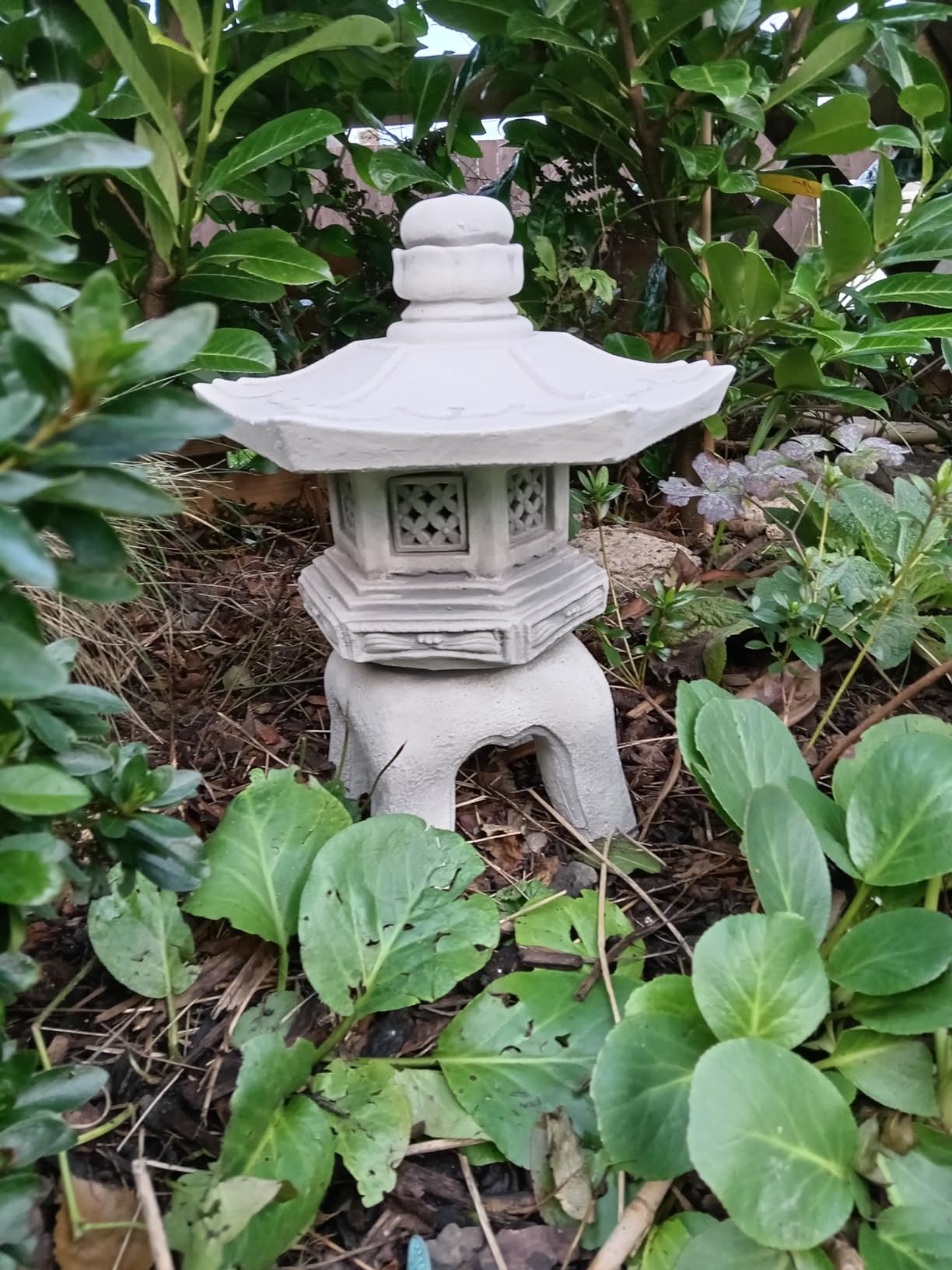 Oki-Gata Japonais Lanterne En Pierre Sculpture Sur Pierre 38 CM 11 KG Gris Béton