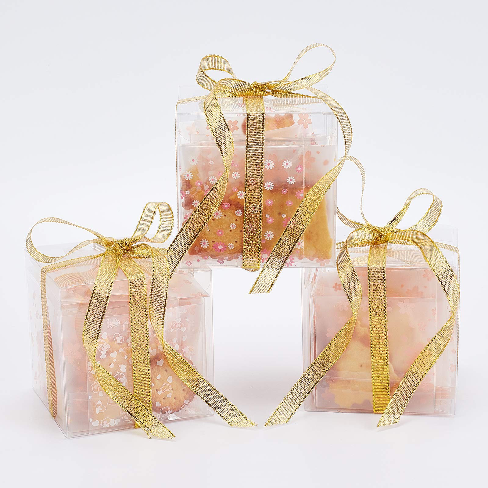BENECREAT 30PCS Caja de PVC Plástico Transparente 9x9x9cm para Regalos con 2 Rollos Cinta Decorativa de 10mm de Ancho, Doradas y Plateadas Brillantes para Fiestas, Cumpleaños, Dulces
