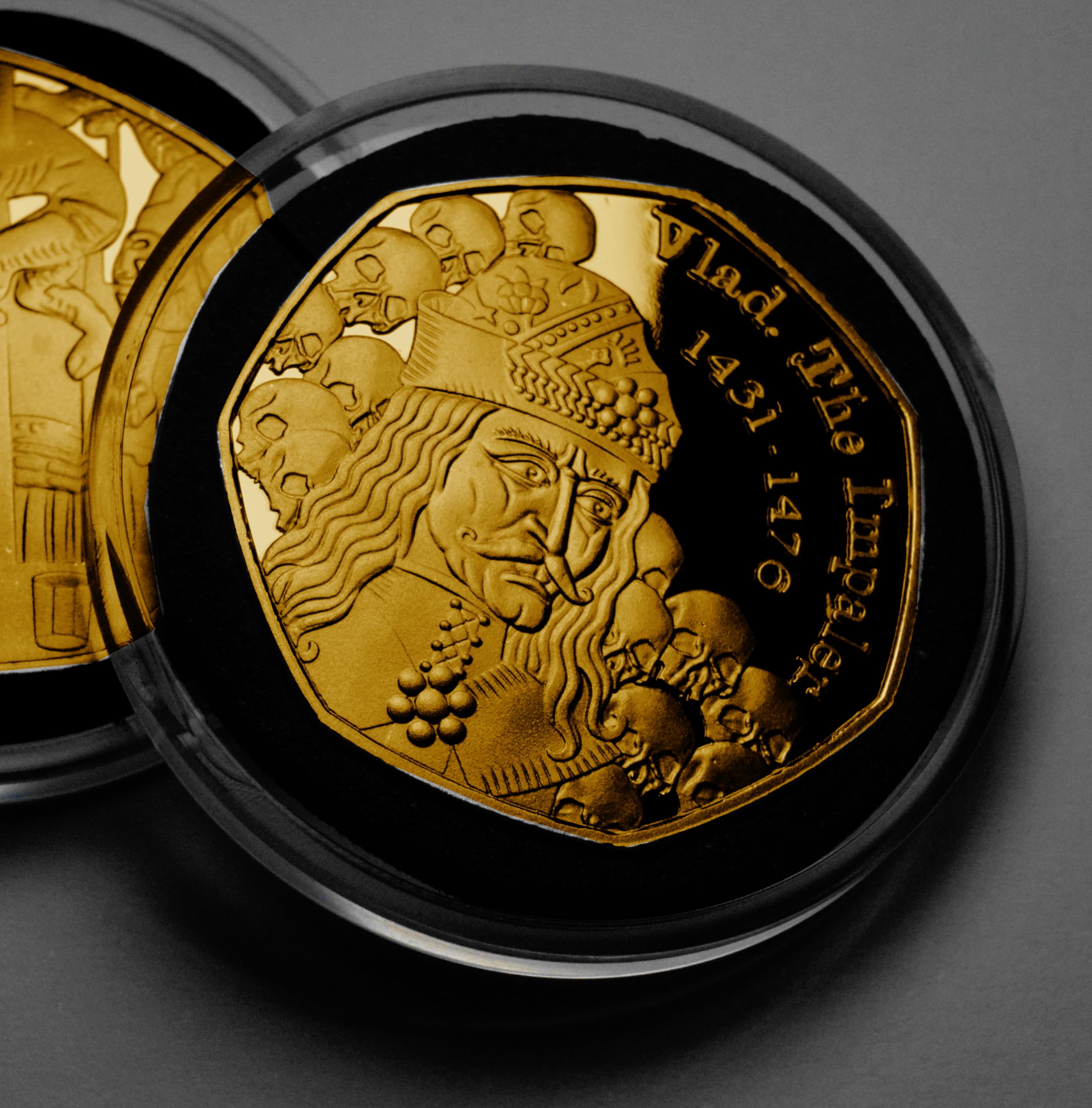 The Commemorative Coin Company Silver Vlad The Impaler 24Ct Gold Commemorative. Capsule. Dracula/Vampire/Transylvania