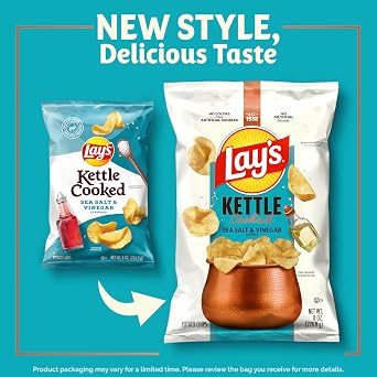 Lay's Kettle Cooked Sea Salt & Vinegar Flavored Potato Chips, 237 ml