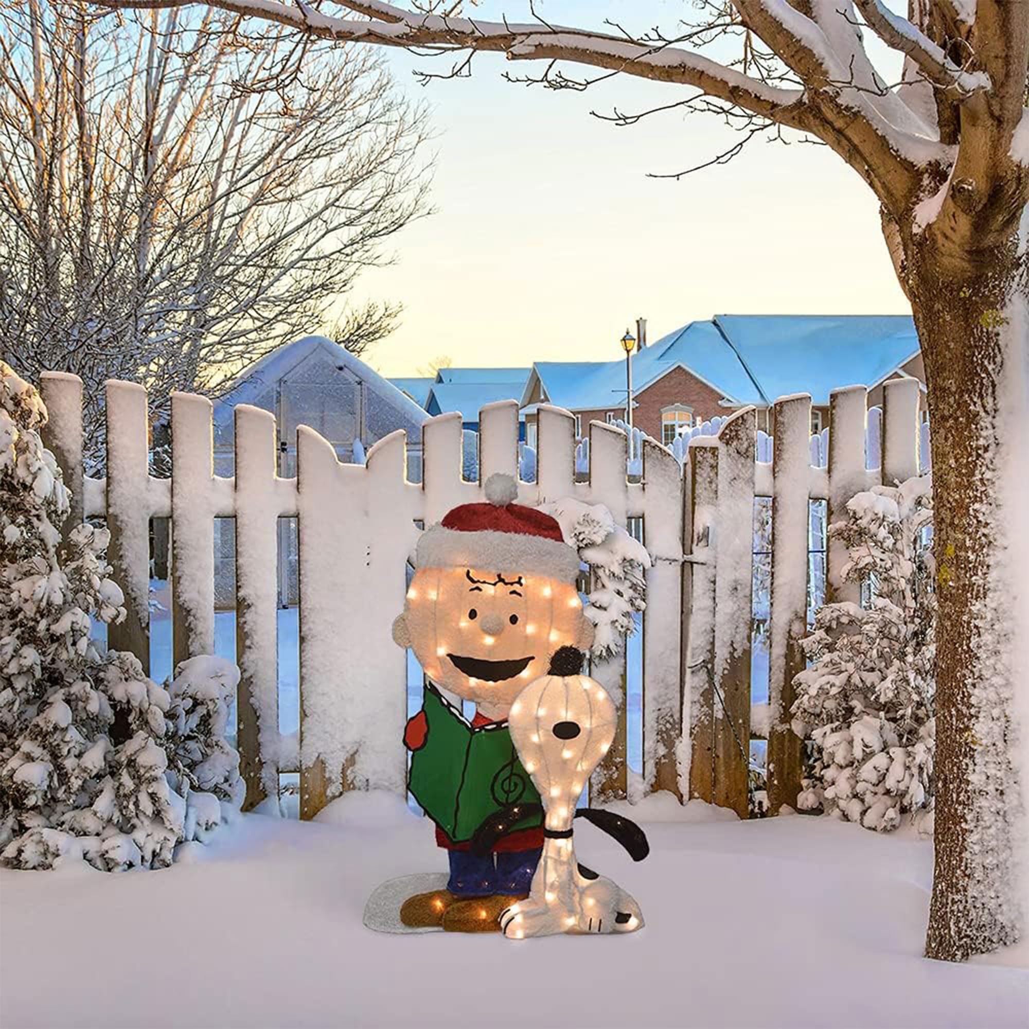 Snapklik.com : ProductWorks Peanuts Pre-Lit Charlie Brown And Singing