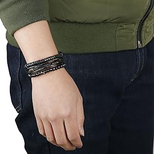 『HER LEATHER BRACE BLACK』 Amazon.com: Jstyle 4Pcs Braided Leather Bracelet for Women