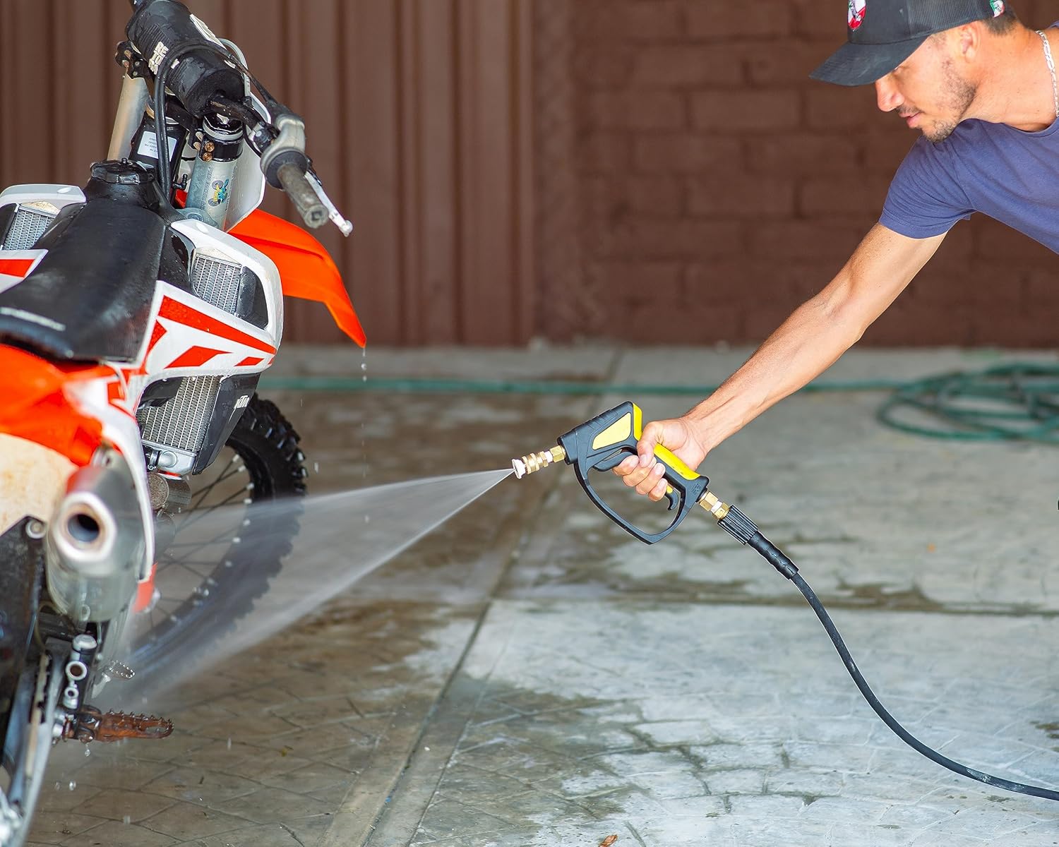 Foam King Foam Cannon w/Snubster - Pressure Washer Foam Sprayer and Trigger Attachment w/Swivel