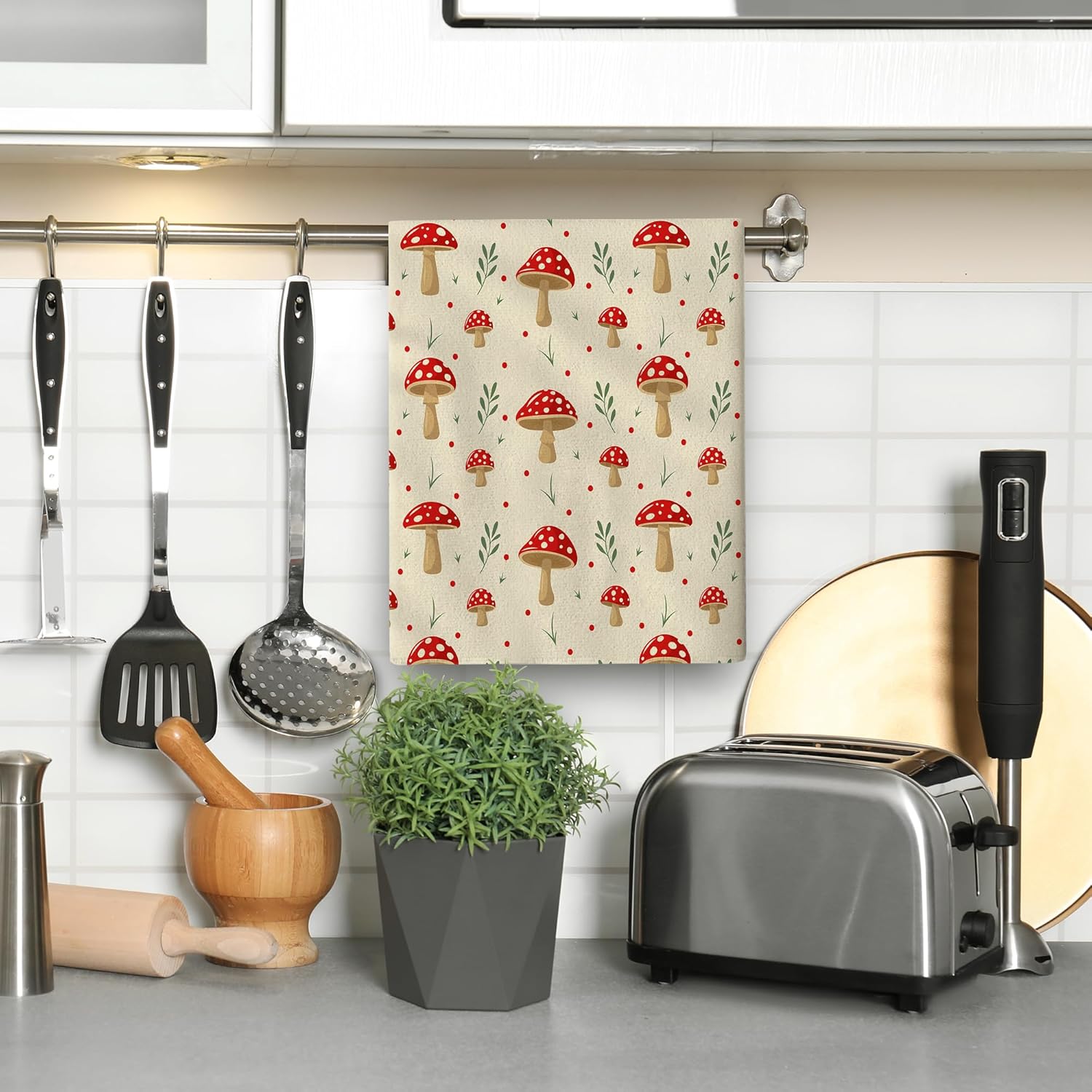 Cute Mushroom Kitchen Dish Towels Set of 2, Absorbent Botanic Plant Tea Towel Hand Towel for Kitchen Decor,Red Mushroom Gifts for Women,Housewarming Gifts 16x24 Inch - Image 4