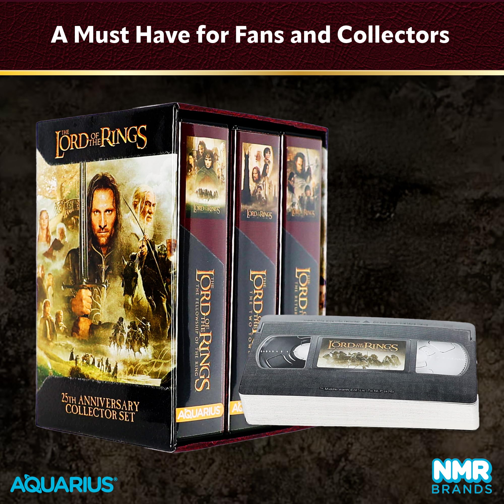 AQUARIUS Herr der Ringe Spielkarten Limited Edition Collector Set - 3 Deck Box Set Featuring Fellowship of The Ring, Two Towers & Return of The King