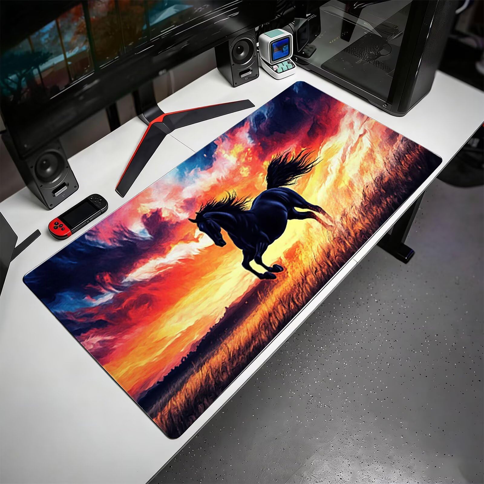 Tappetino Mouse XXL, 70x140cmx3mm Mouse Pad Impermeabile Grand, Gaming Tappetino Per Mouse, Base Antiscivolo in Gomma, Accessori Scrivania, Ufficio Accessori, Cavallo Nero JX6B-675