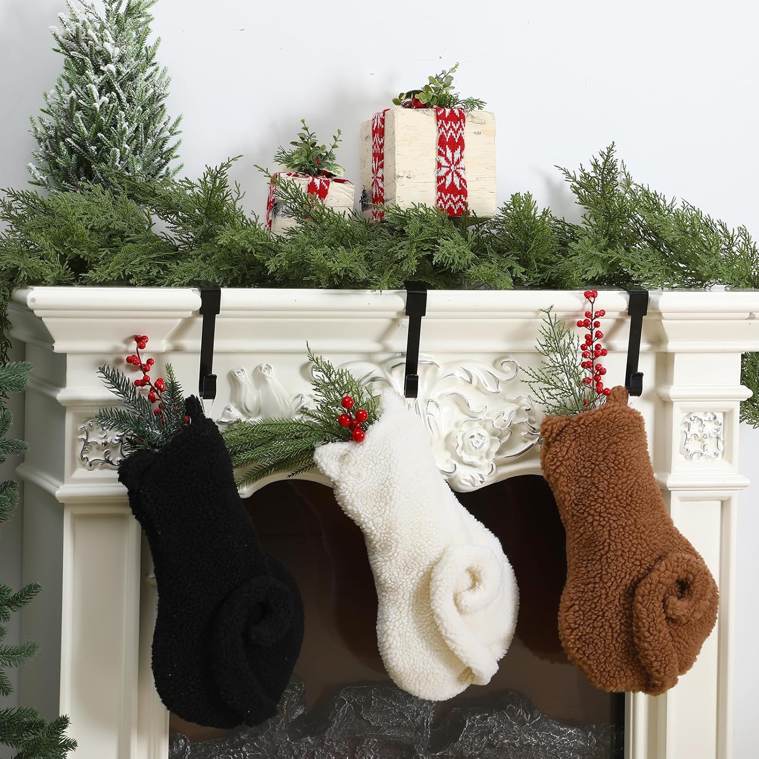 Civaner 3 Pieces Cat Christmas Stockings Pet Christmas Stocking for Fireplace Decoration 15.75 Inch Faux Fur Sherpa Furry Kitten for Xmas Tree Hanging for Cat Lovers Home Family Holiday Party Decor