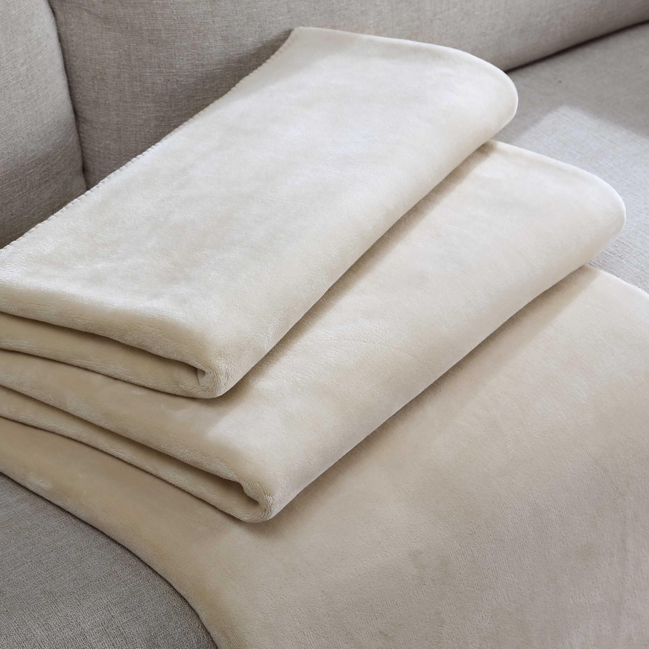 Amazon.com: Calvin Klein - King Blanket, Super Soft Plush Bedding