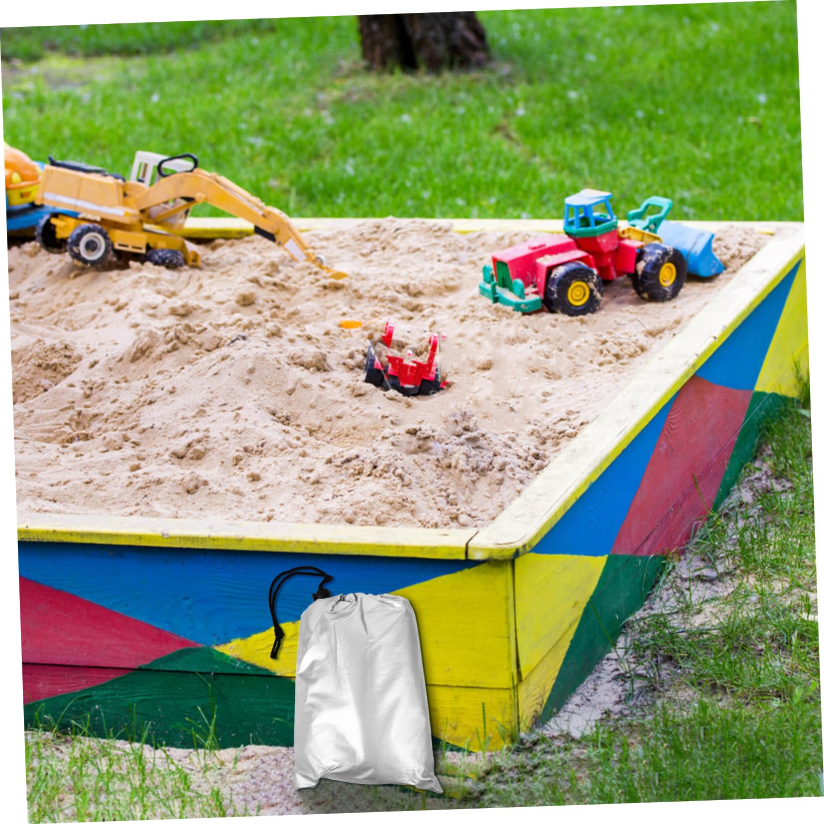 Amazon.co.jp: VINTORKY サンドボックスカバー 庭の砂場カバー 防水オックスフォード布製 120×120×20cm 引き紐付き  おもちゃ 雨よけ 防塵対策用 屋外用砂場プロテクター: ホーム＆キッチン